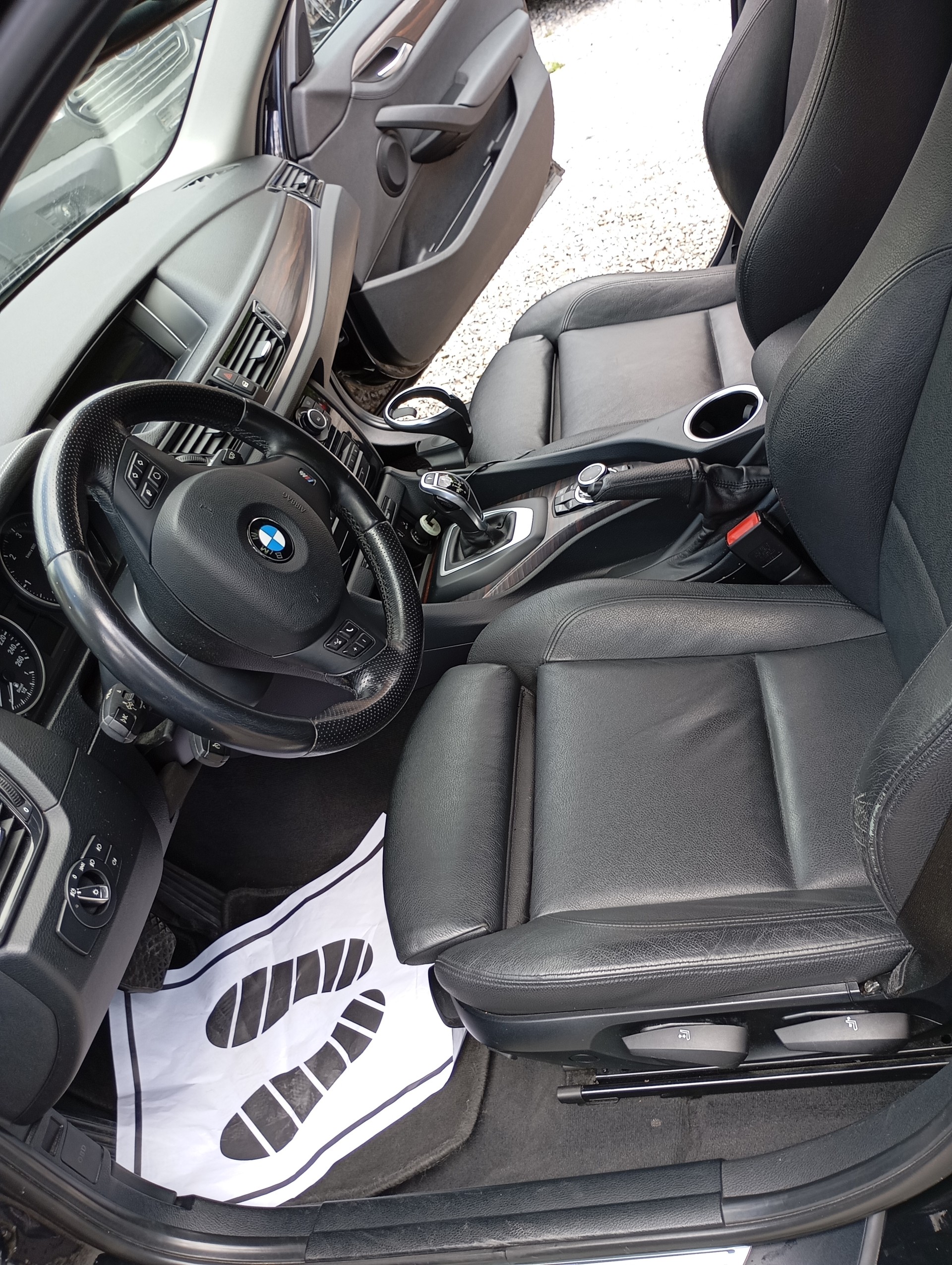 BMW X1 xDrive 20d Sport Line Steptronic-image-15