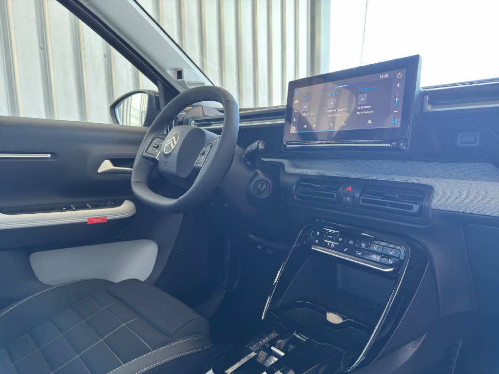 CITROEN C3 1.2 Hybrid Max-image-10
