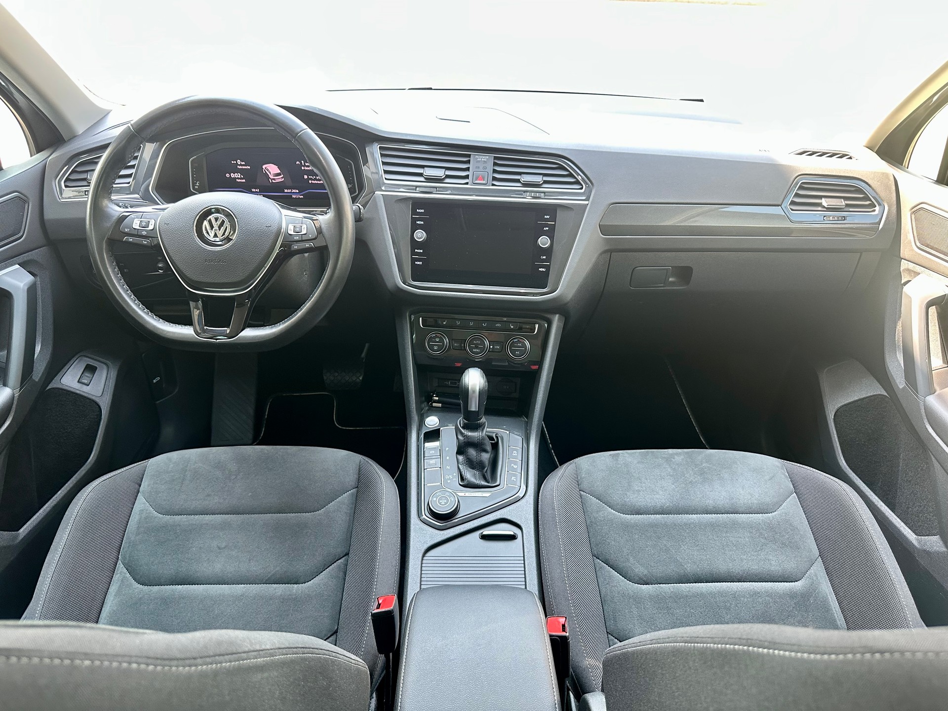 VW Tiguan 2.0TSI Highline 4Motion DSG-image-11