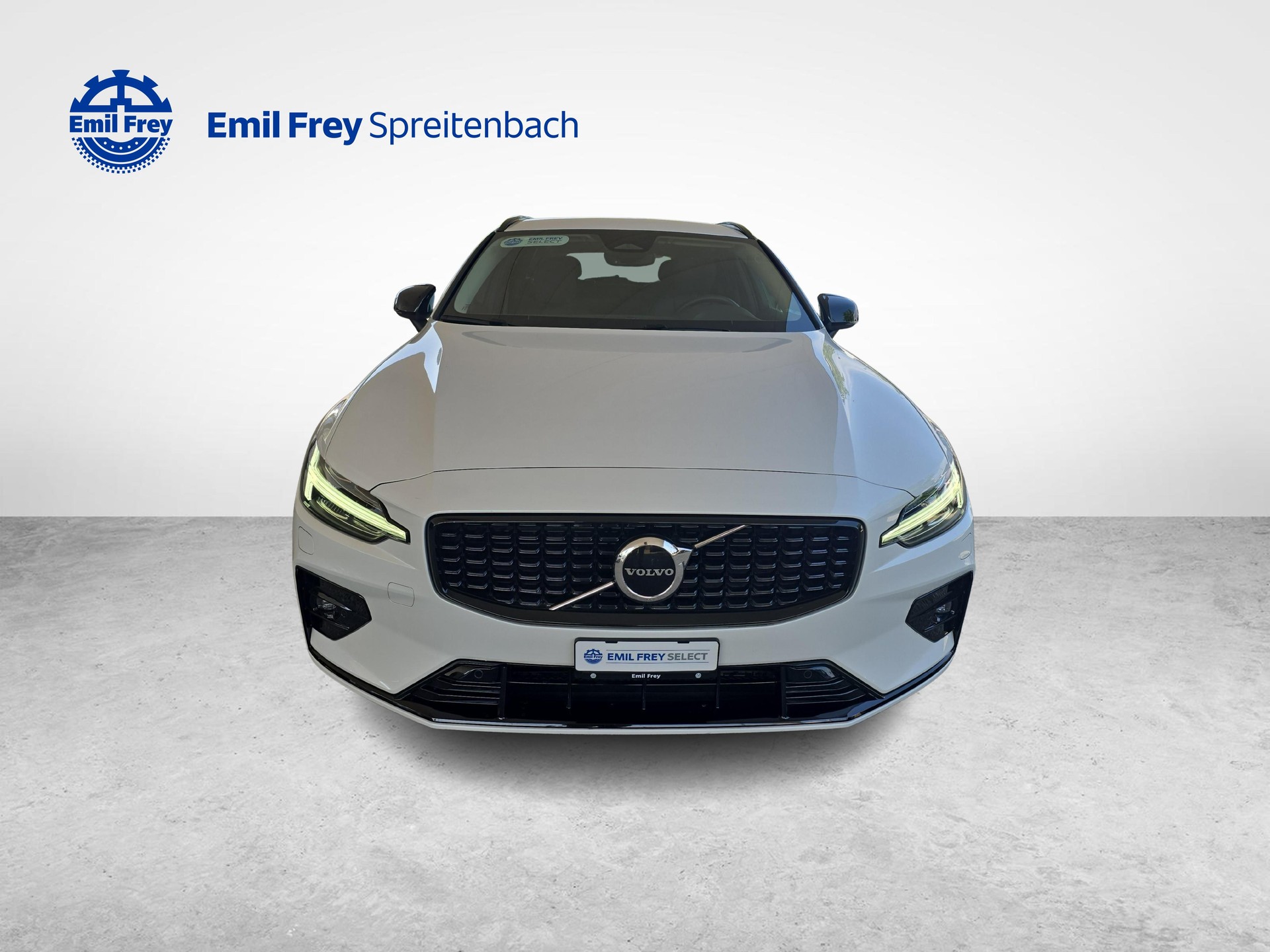 VOLVO V60 2.0 B4 Plus Dark-image-7