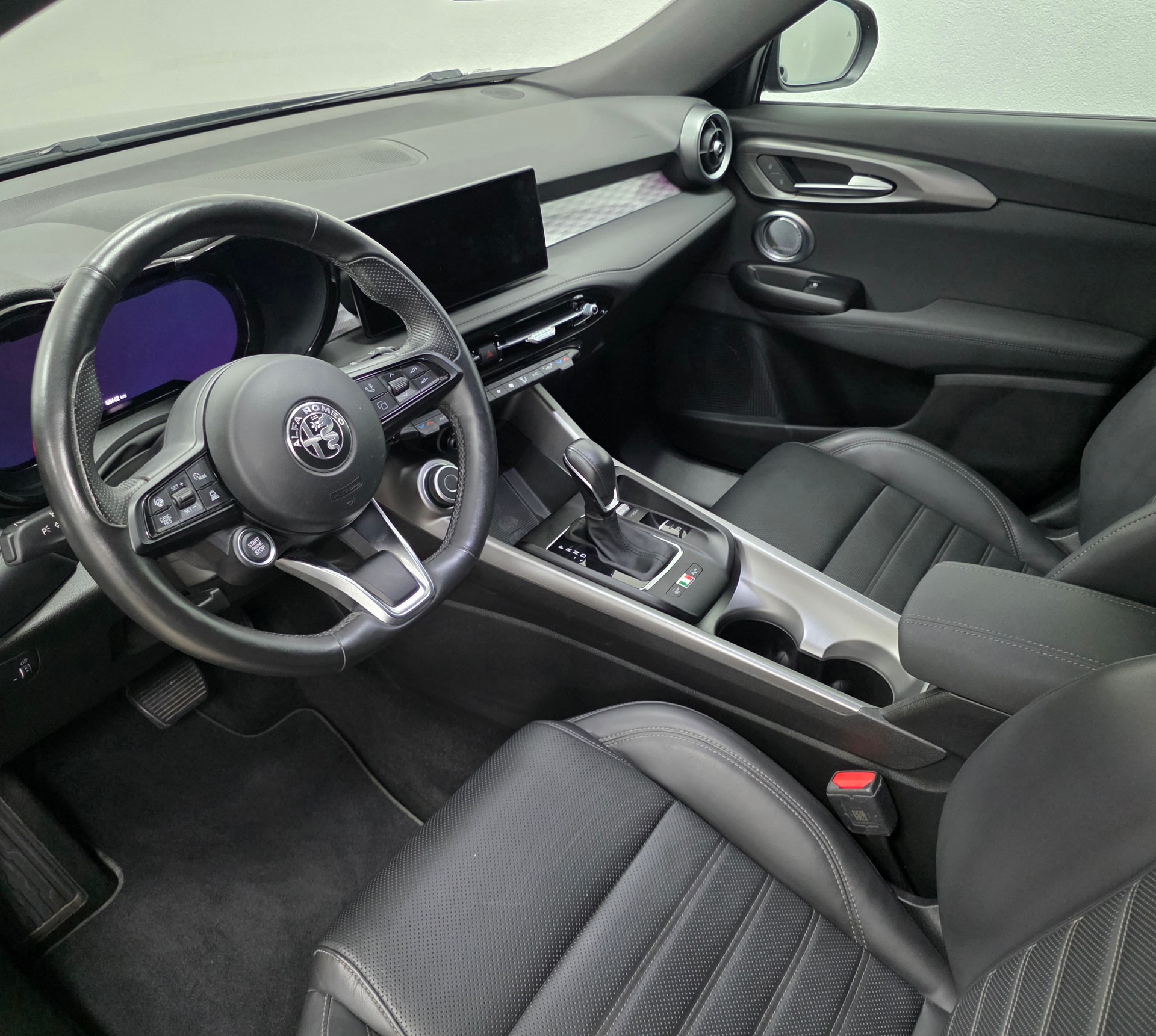 ALFA ROMEO Tonale 1.6 JTD Ti Pack Premium Sky-image-12