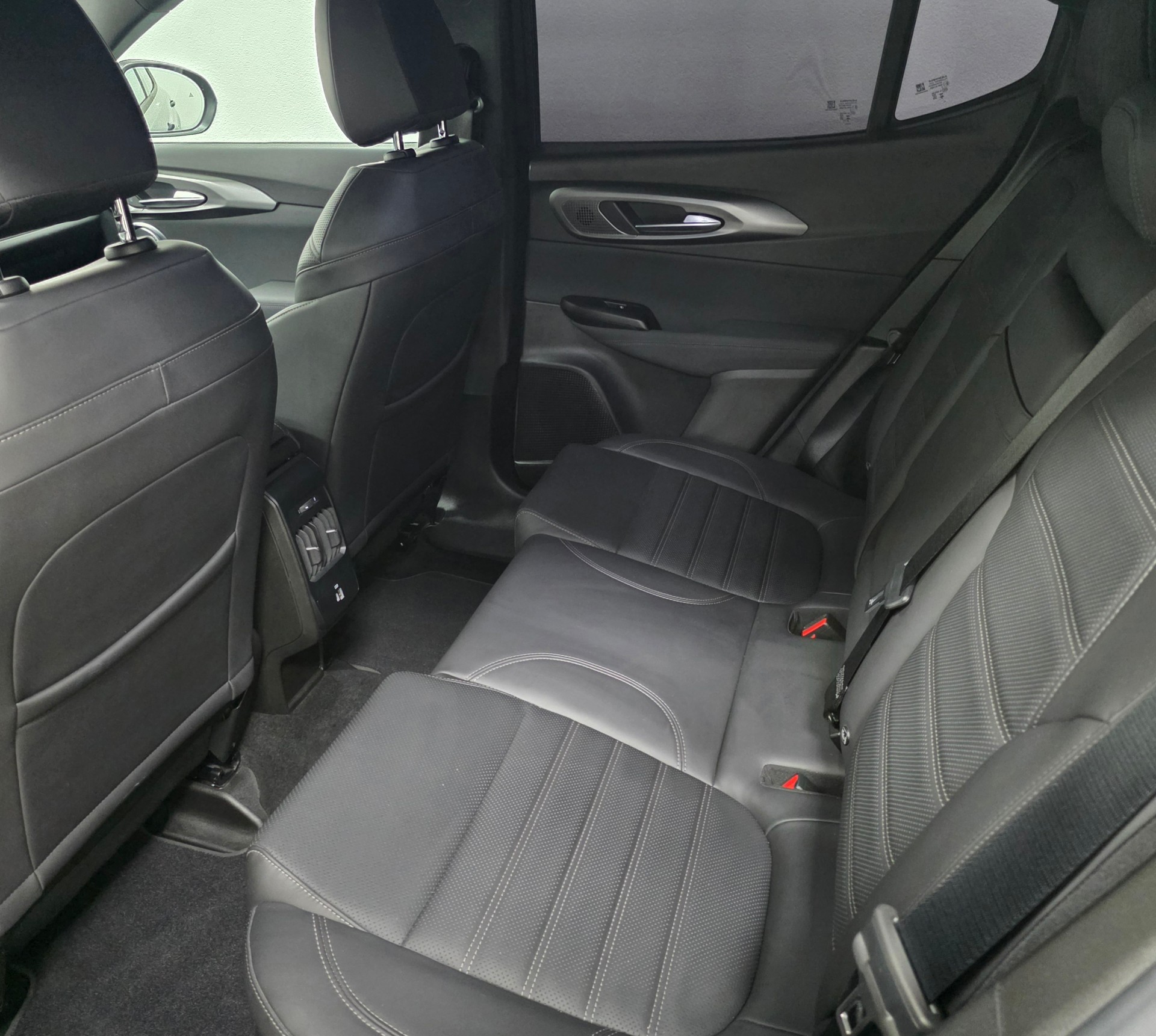 ALFA ROMEO Tonale 1.6 JTD Ti Pack Premium Sky-image-14