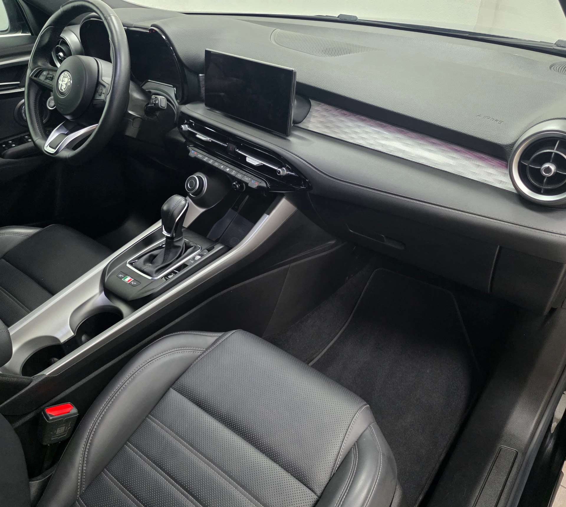 ALFA ROMEO Tonale 1.6 JTD Ti Pack Premium Sky-image-10