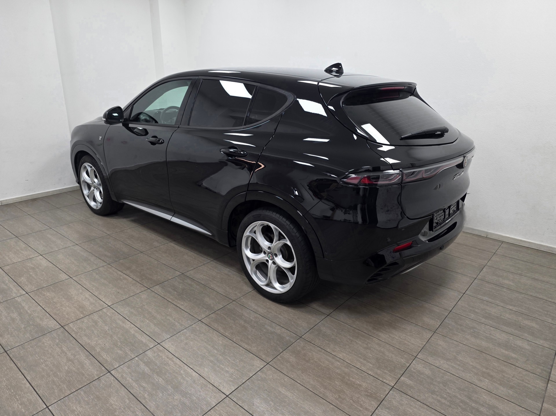 ALFA ROMEO Tonale 1.6 JTD Ti Pack Premium Sky-image-5