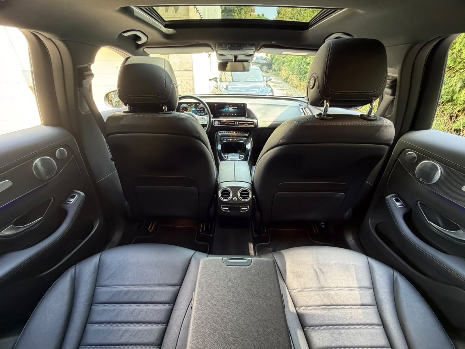 MERCEDES-BENZ EQC 400 AMG Line 4Matic-image-21