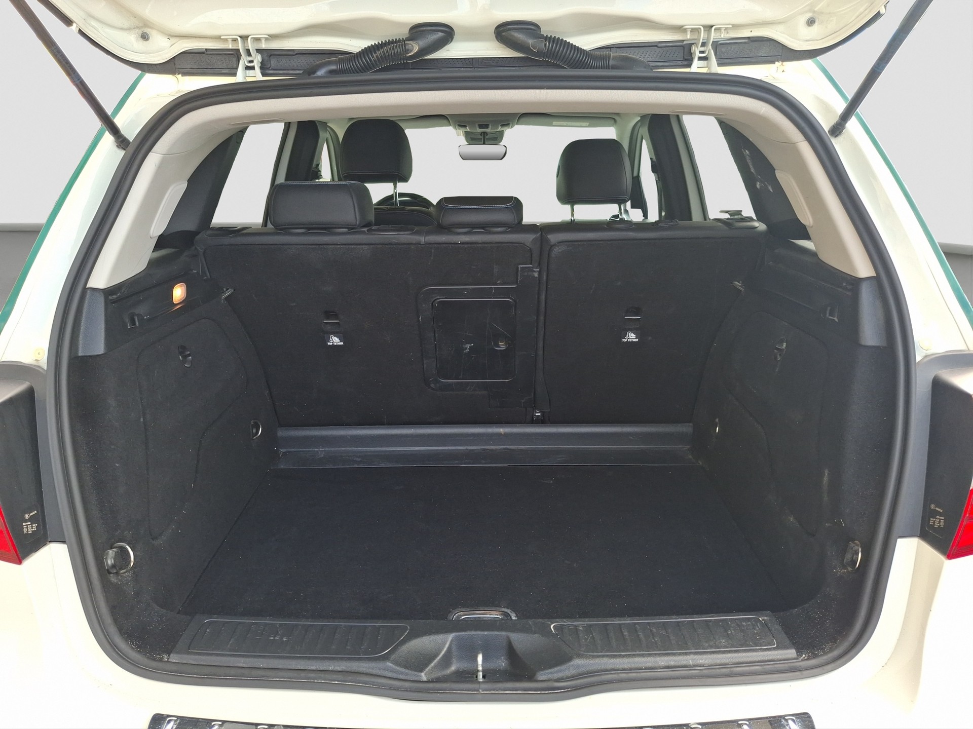MERCEDES-BENZ B Electric Drive-image-6