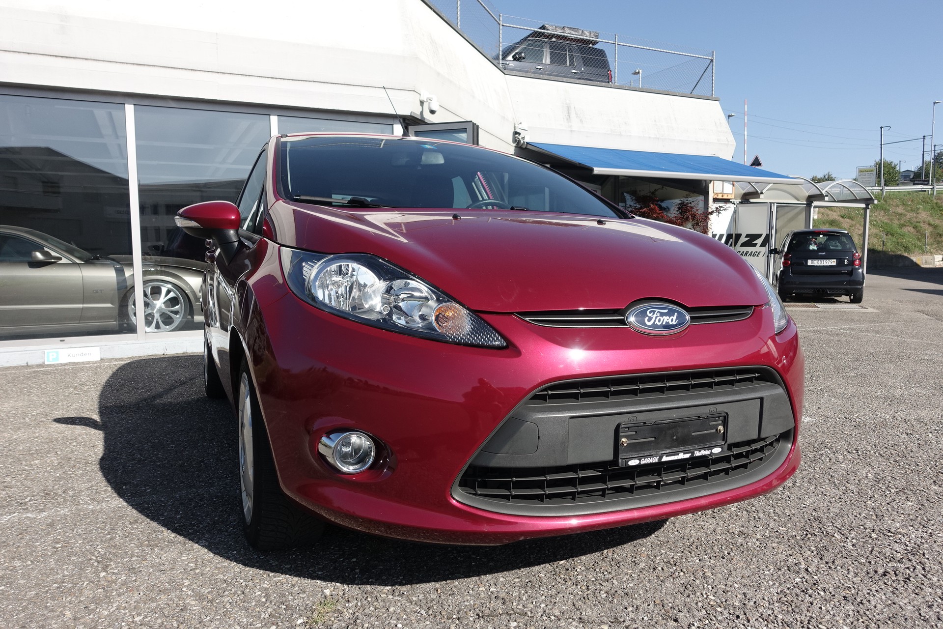 FORD Fiesta 1.4 16V Trend Automatic-image-5