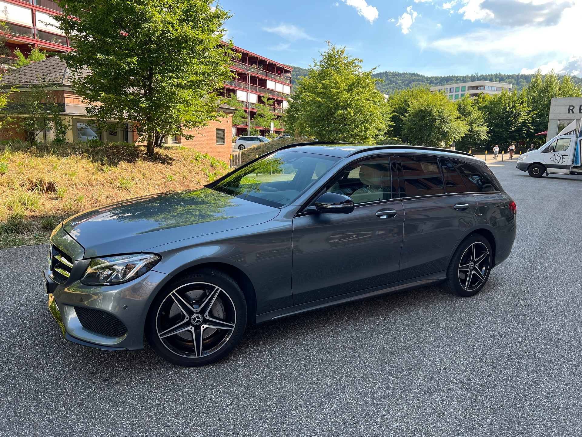 MERCEDES-BENZ C 250 d Swiss Star AMG Line 4m-image-0