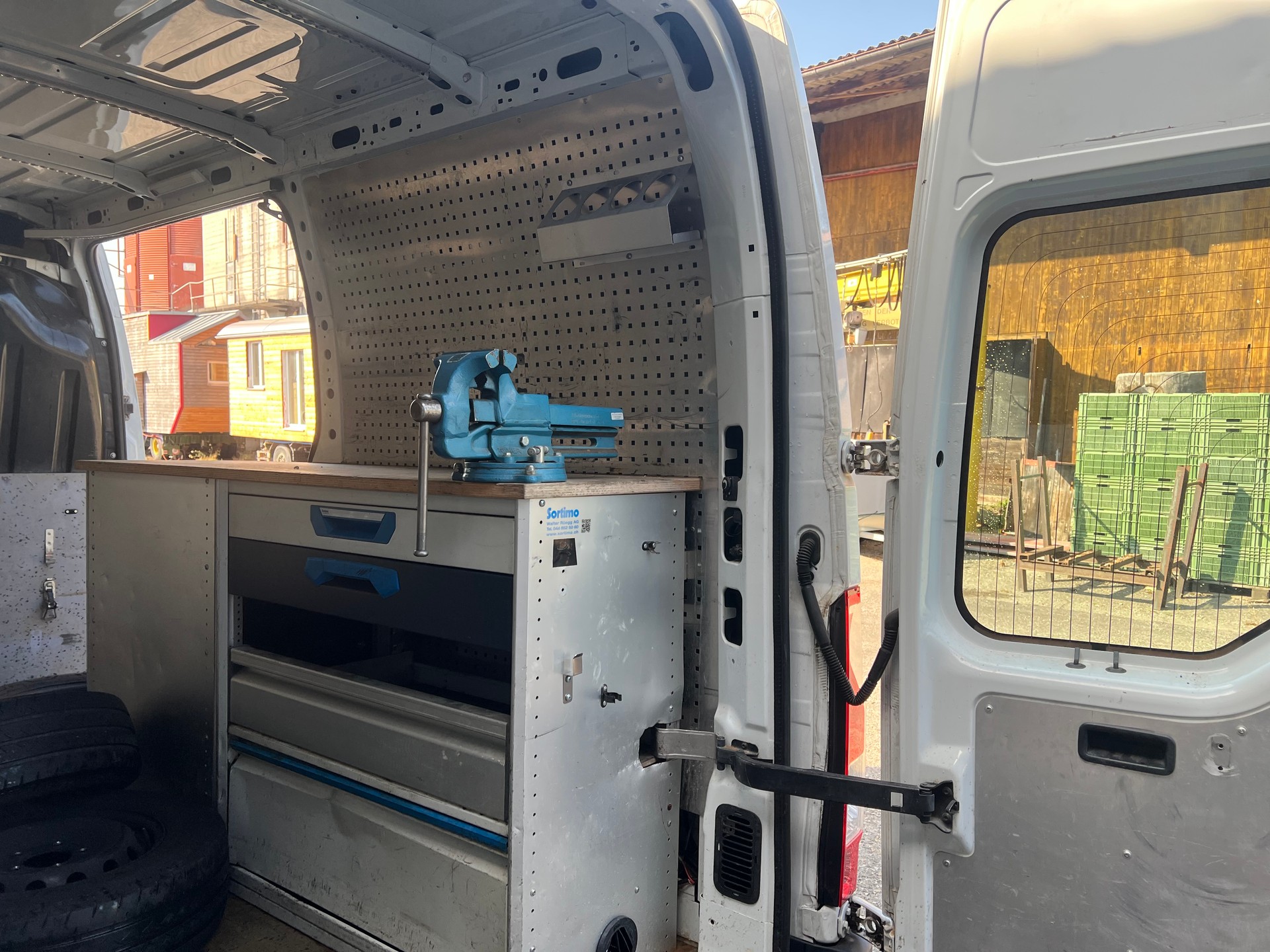 RENAULT Master P35 ENERGY 2.3dCi 135 L3H2-image-9