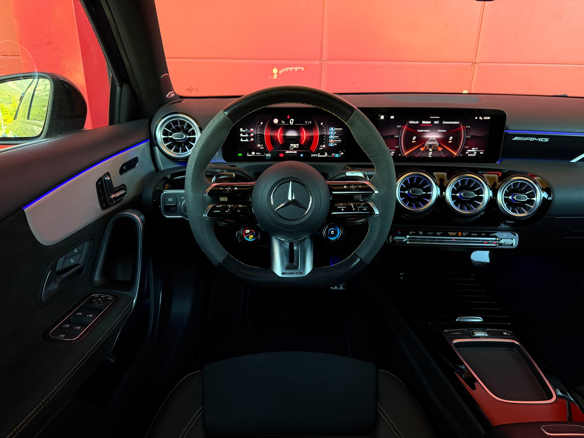 MERCEDES-BENZ A 45 S AMG 4Matic+ Speedshift-image-8