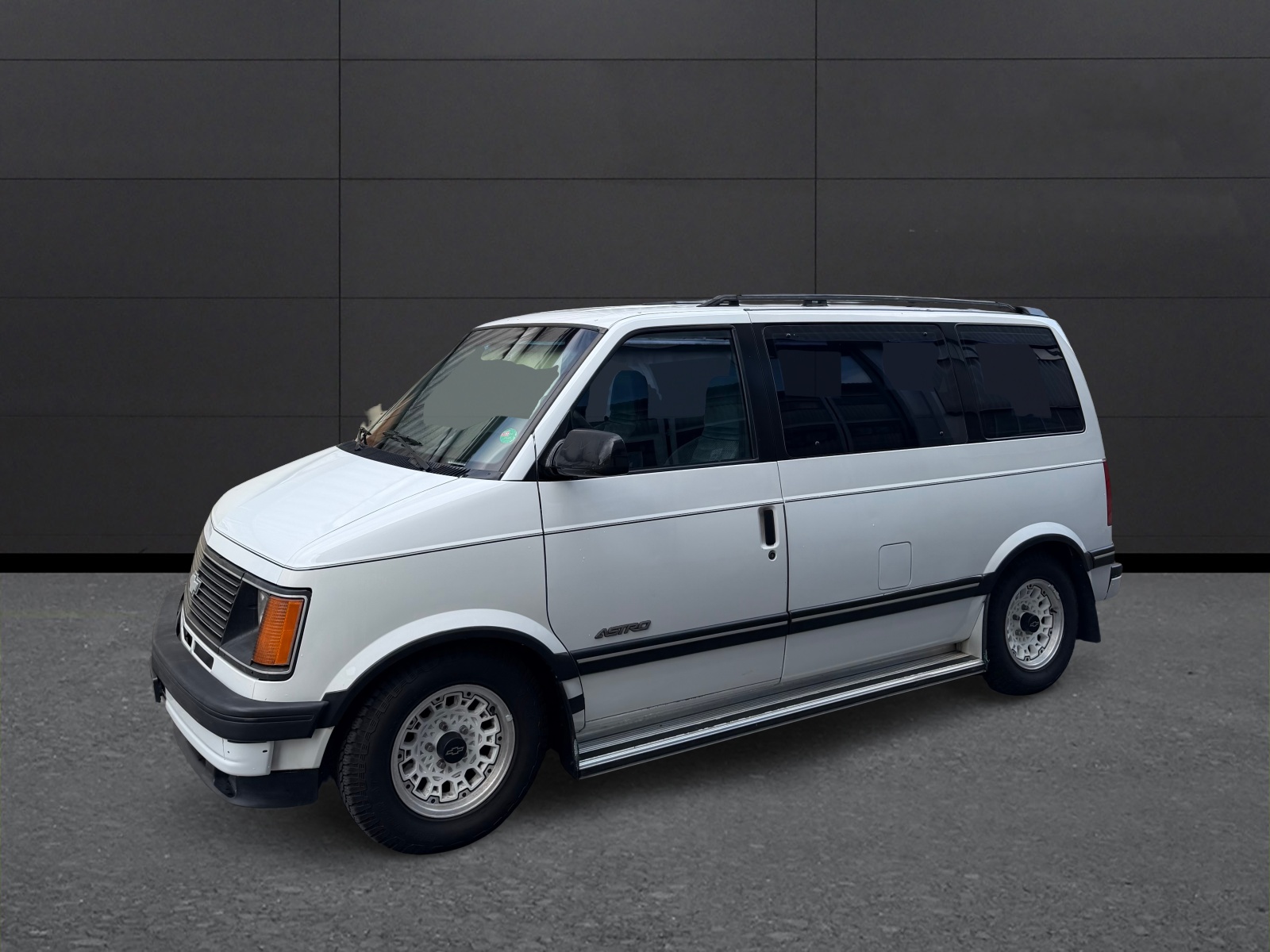 CHEVROLET Astro CL-image-1