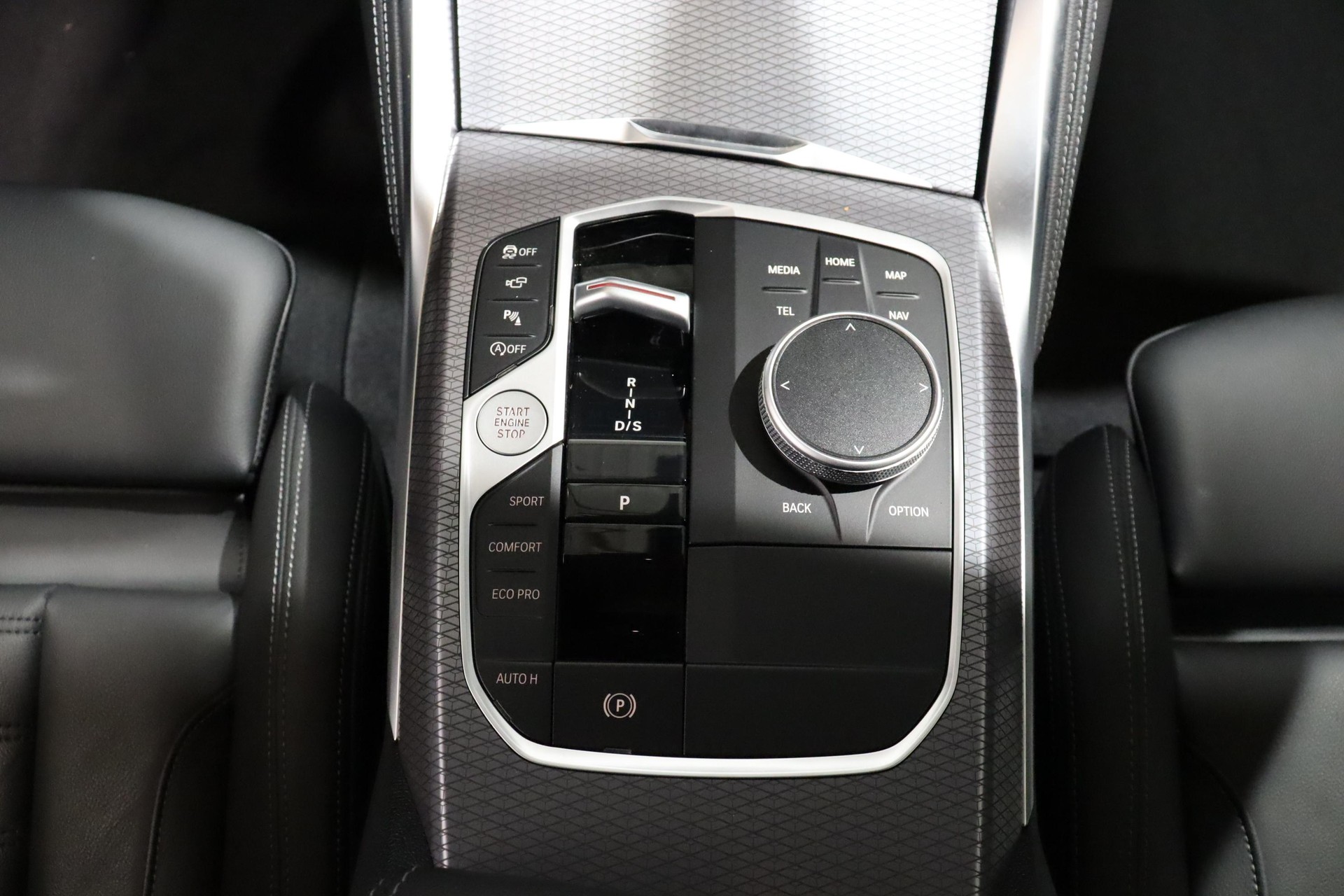 BMW 430i xDrive SAG Coupé-image-10