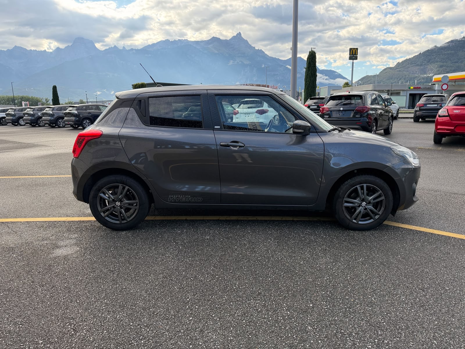 SUZUKI Swift 1.2 Compact + Hybrid CVT-image-4