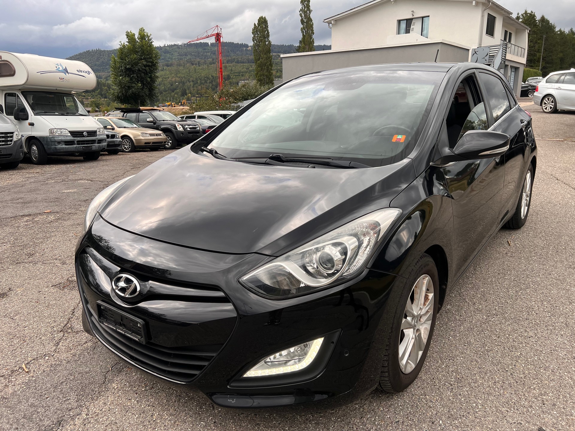 HYUNDAI i30 1.6 GDI Style Automatic-image-0