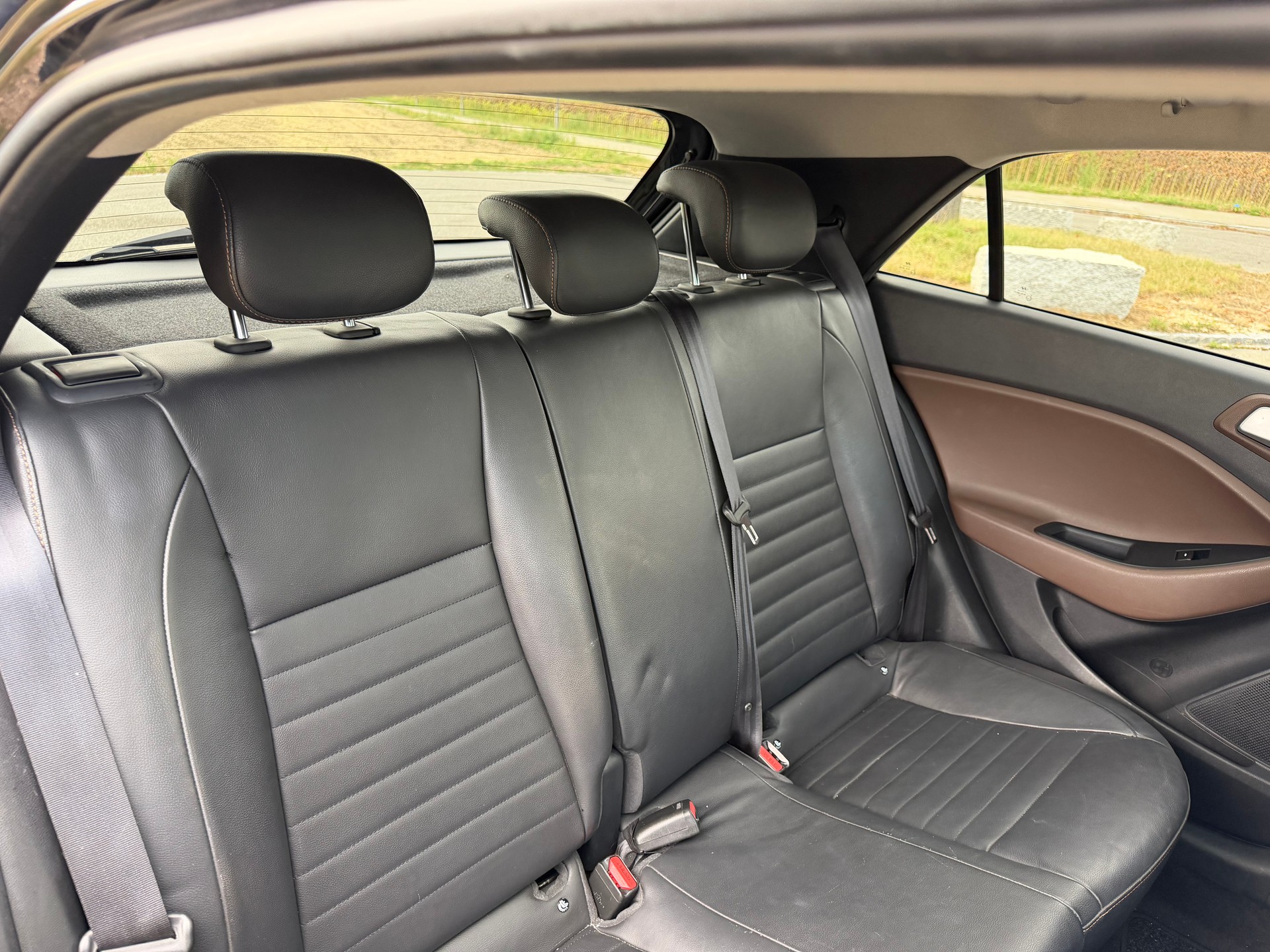 HYUNDAI i20 1.4 ***Vertex*** Automatic-image-20