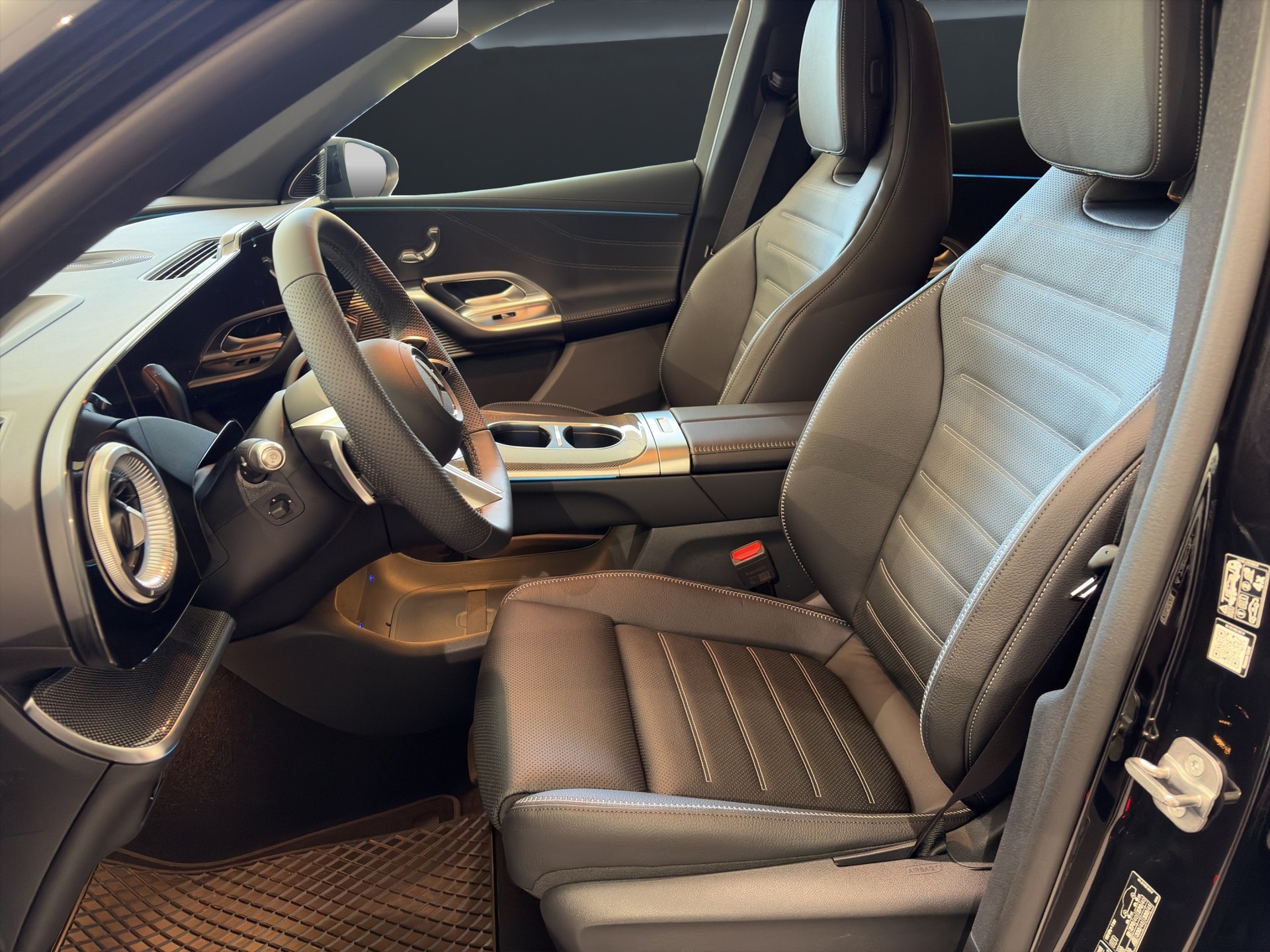 MERCEDES-BENZ GLC 400 4matic-image-5