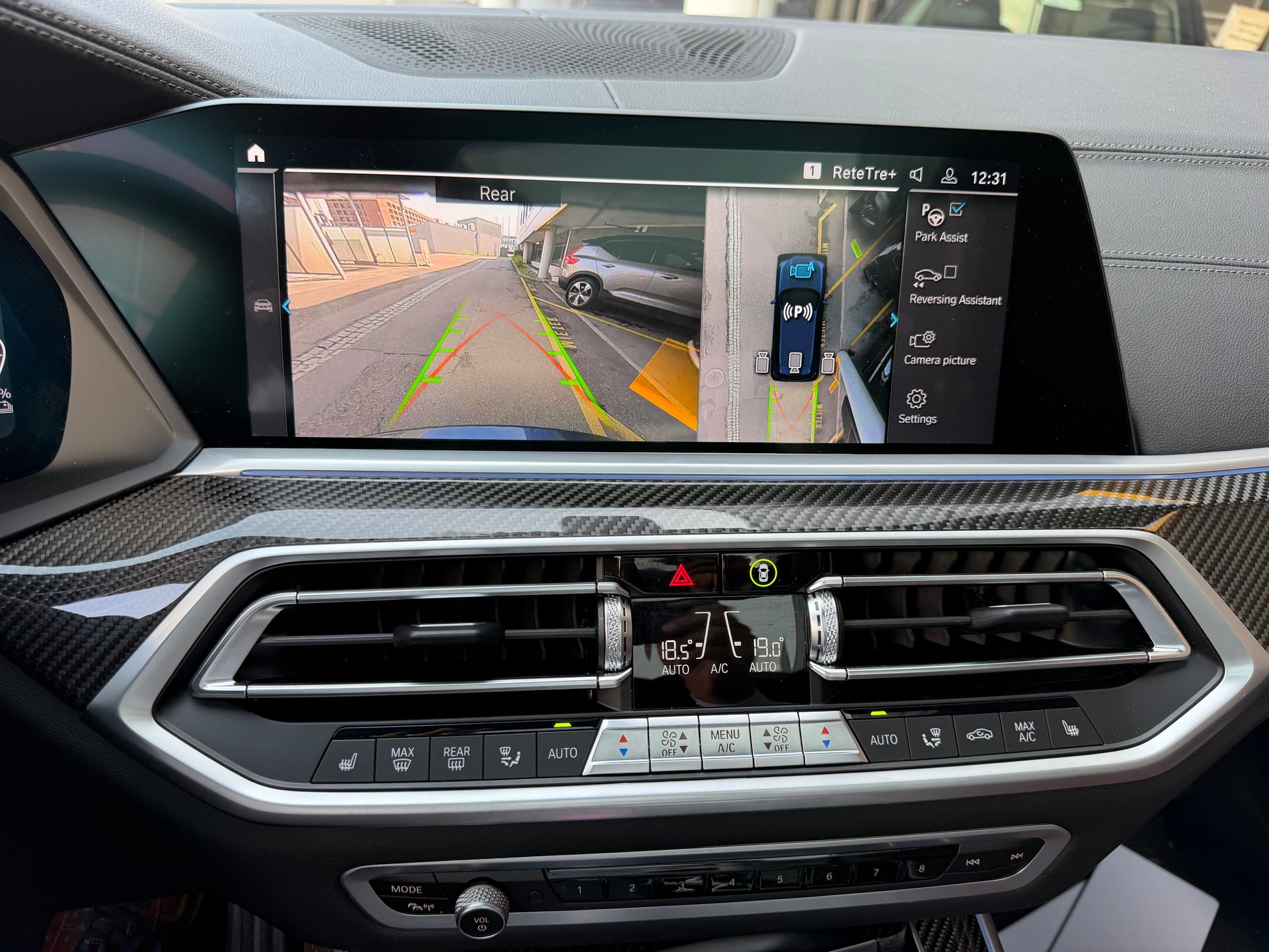 BMW X5 xDrive45e M Sport Steptronic-360°-Kamera-image-17