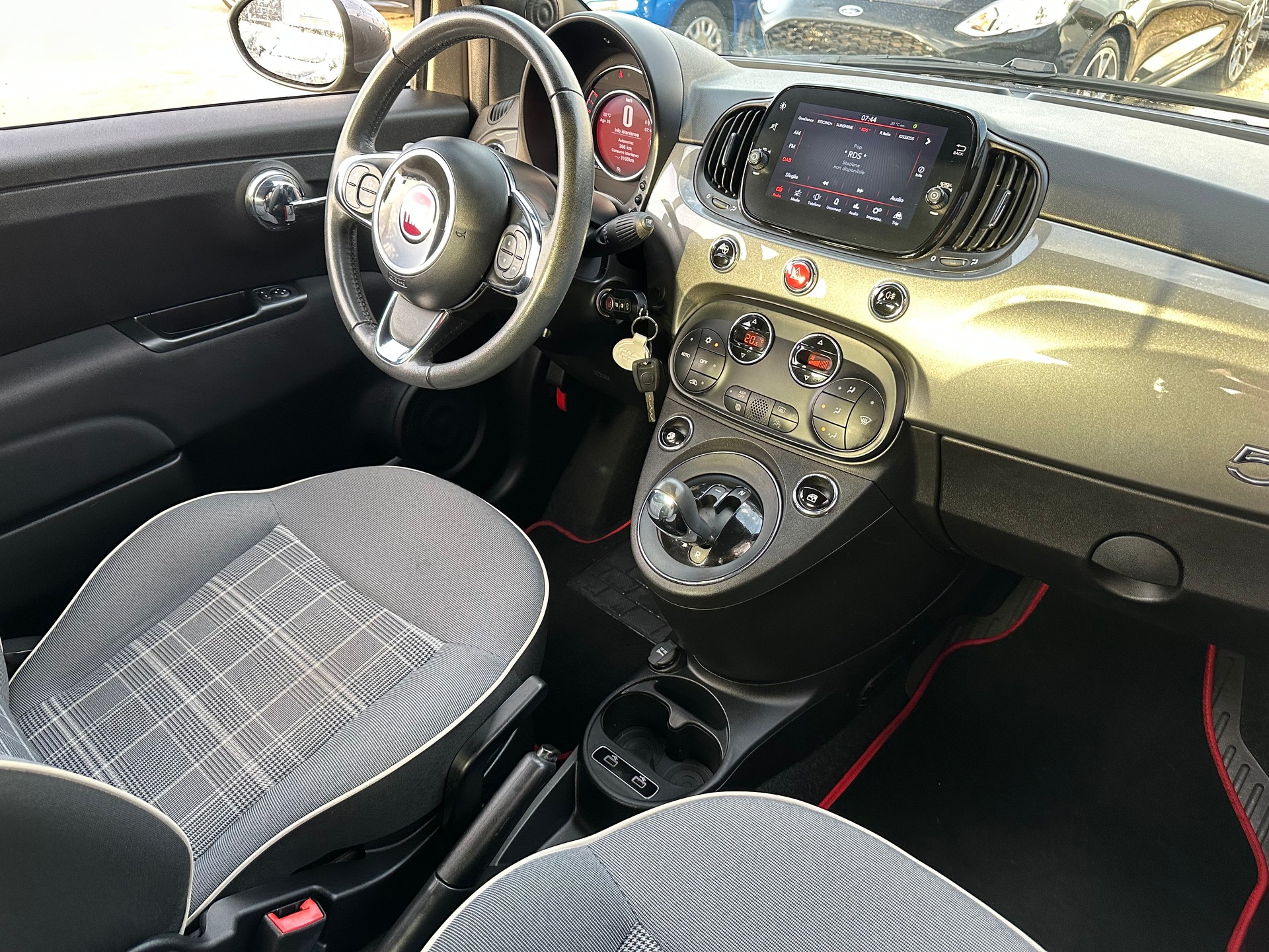 FIAT 500C 1.2 Dolcevita Dualogic-image-8