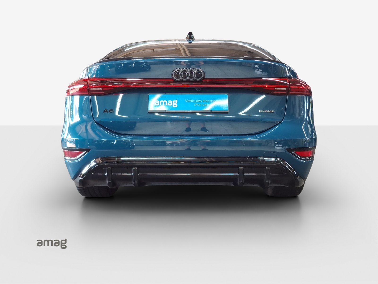 AUDI A6 Sportback e-tron quattro-image-3