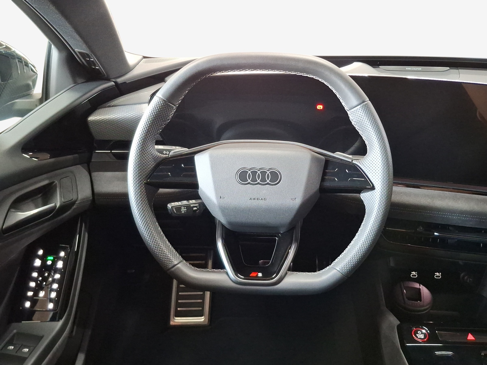 AUDI A6 Sportback e-tron quattro-image-9