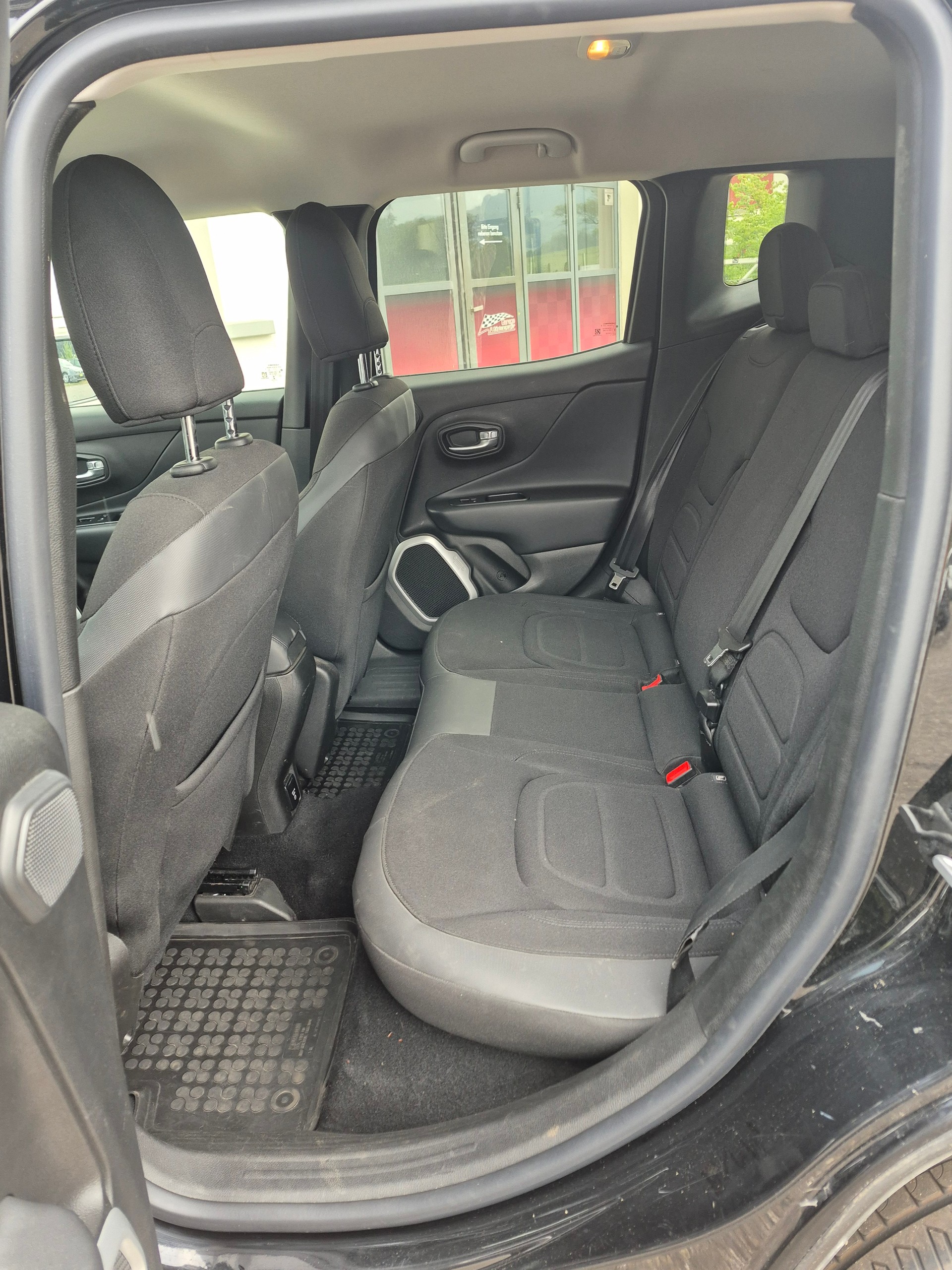 JEEP Renegade 2.0 CRD Limited AWD + Low Range 9ATX-image-13