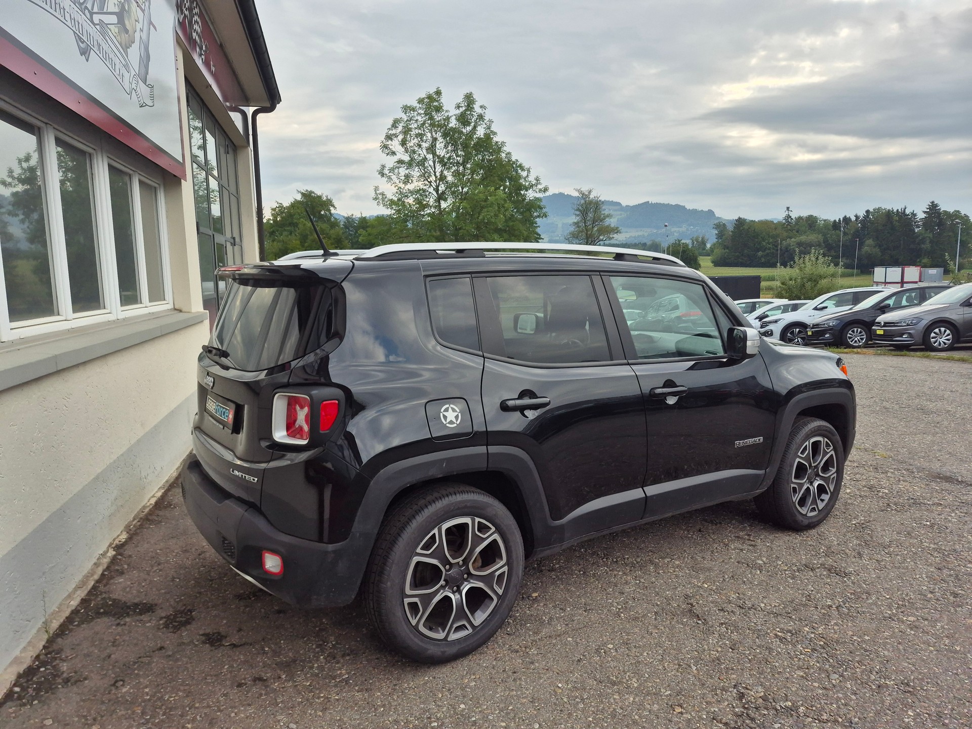JEEP Renegade 2.0 CRD Limited AWD + Low Range 9ATX-image-3