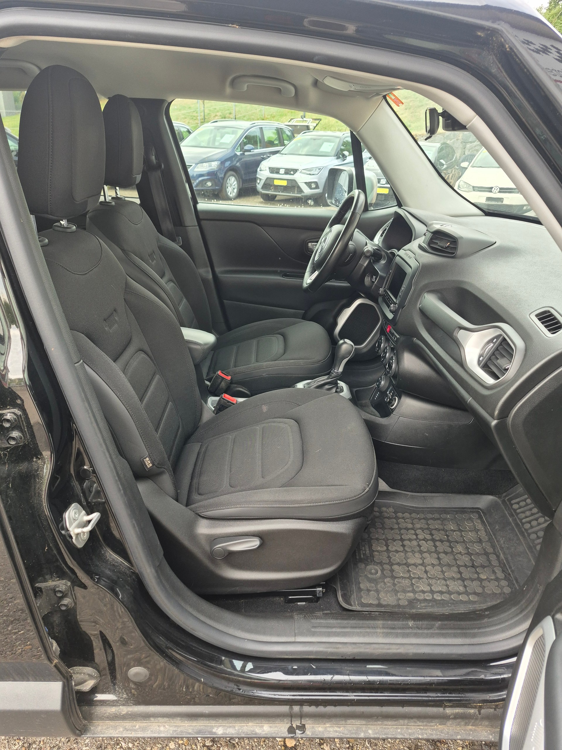 JEEP Renegade 2.0 CRD Limited AWD + Low Range 9ATX-image-14