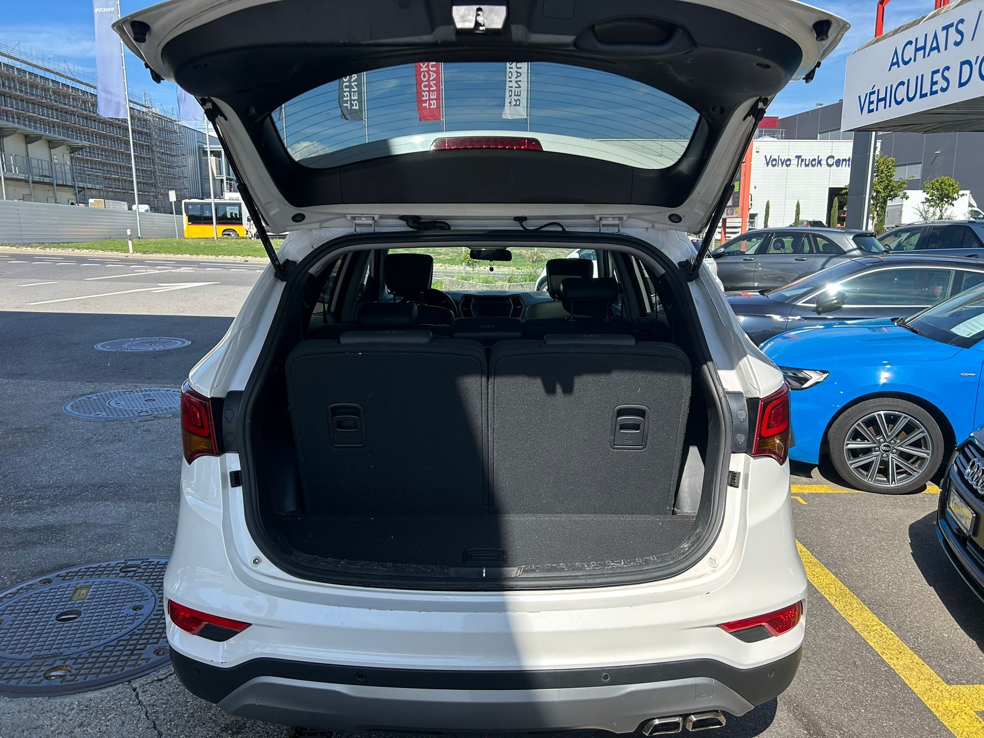 HYUNDAI Santa Fe 2.2 CRDI Amplia 4WD Automatic-image-5