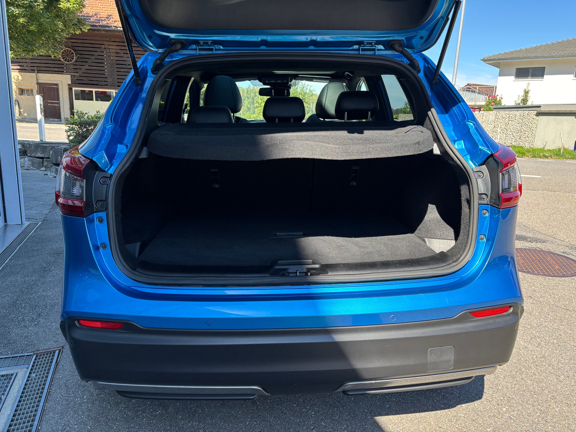 NISSAN Qashqai 1.2 DIG-T tekna-image-4