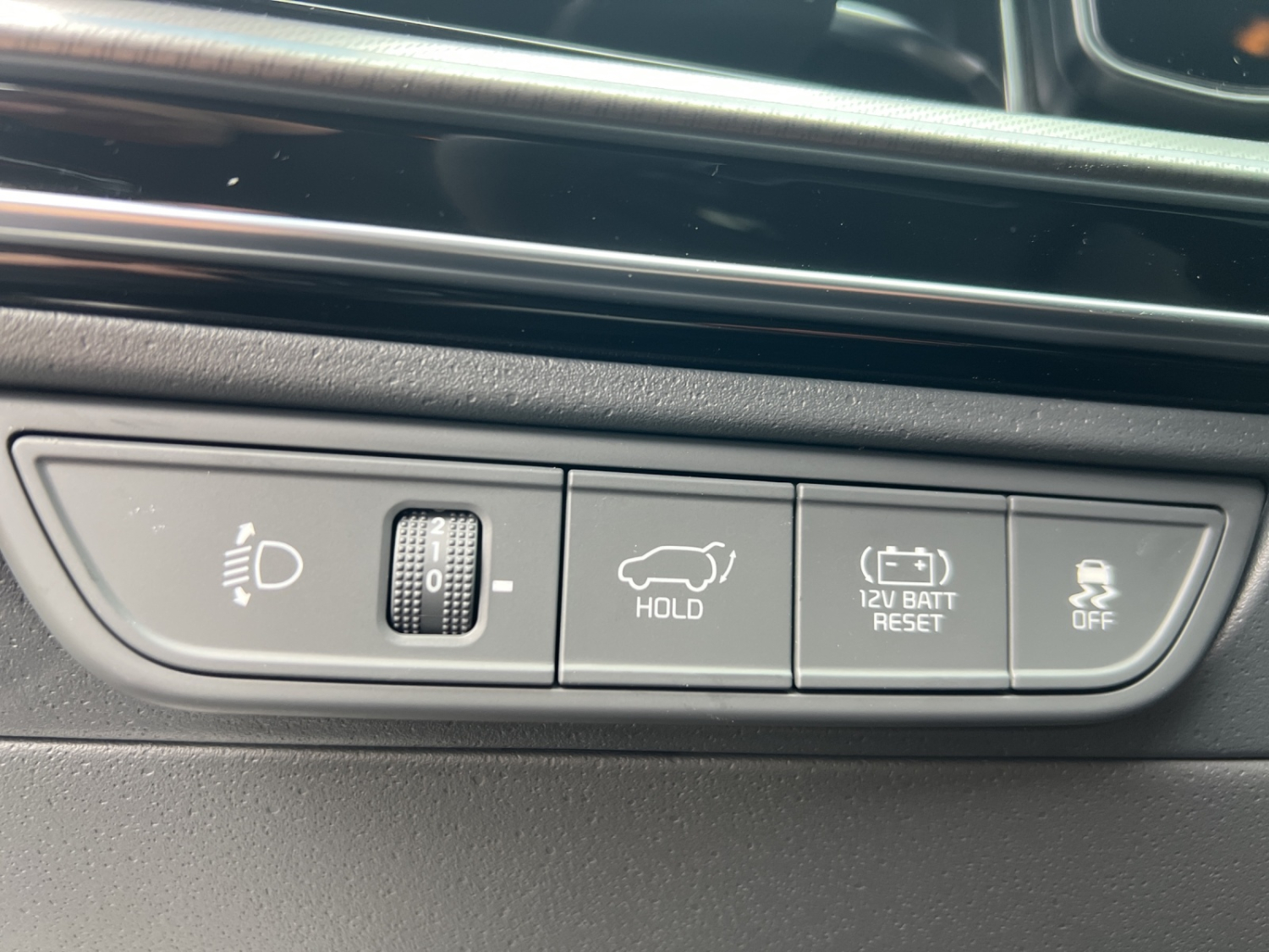 KIA Niro 1.6 GDi Hybrid Style-image-17