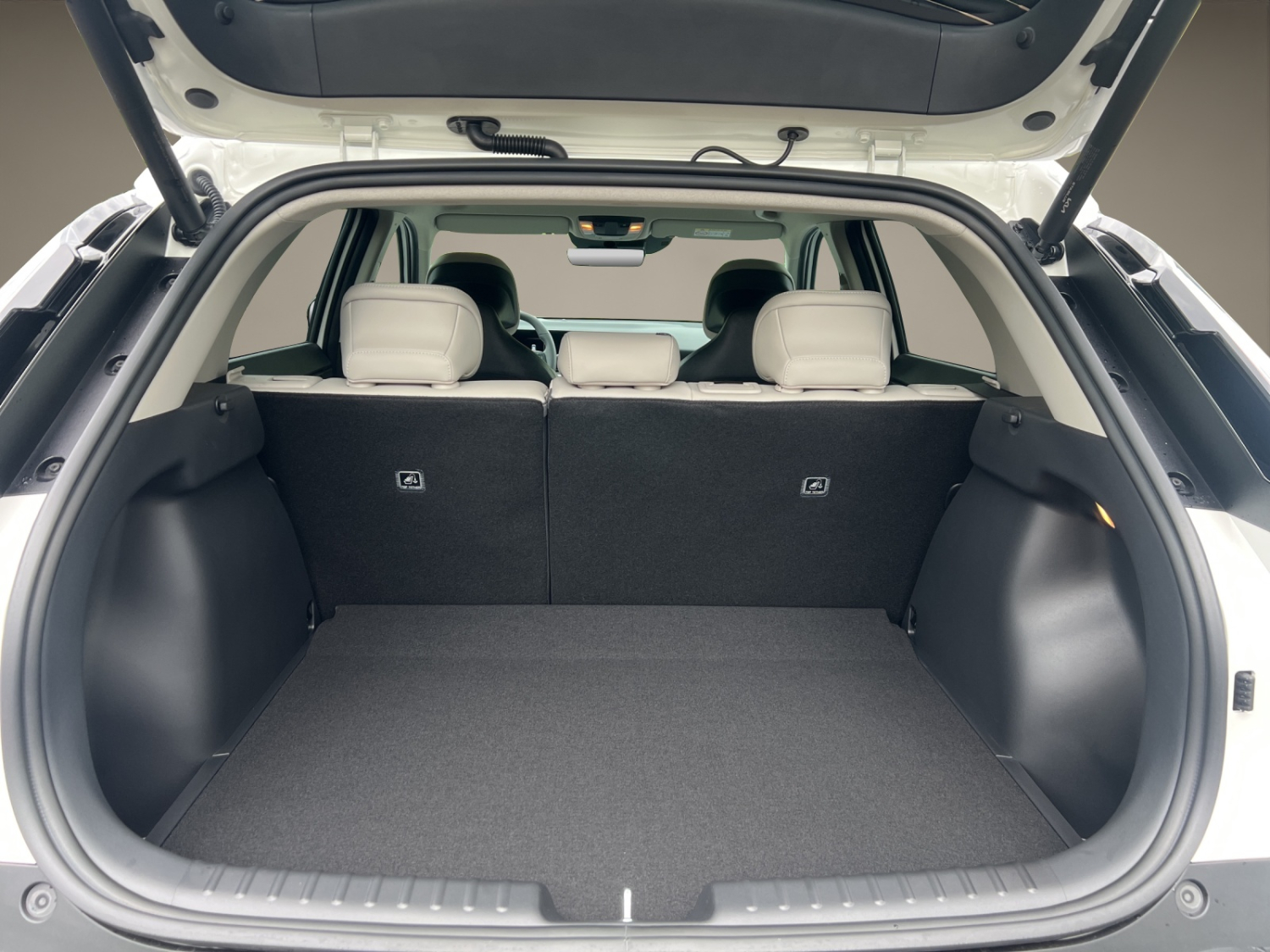 KIA Niro 1.6 GDi Hybrid Style-image-9