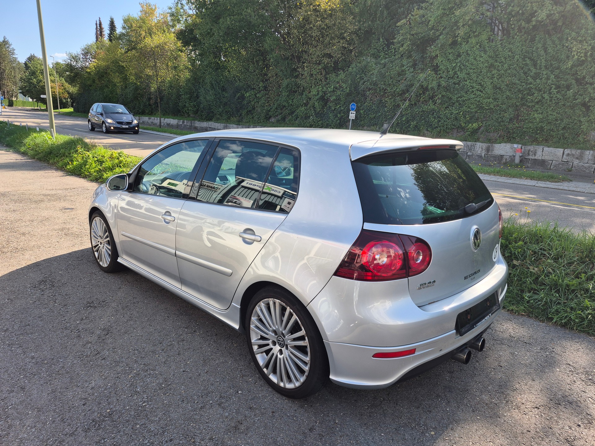 VW Golf R32 4Motion DSG-image-5