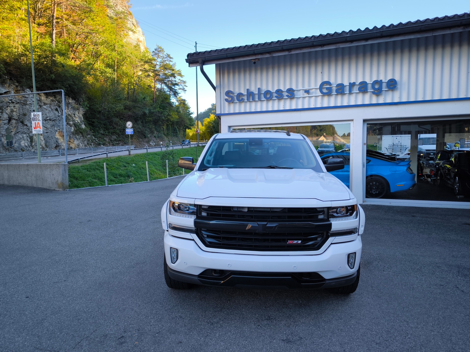 CHEVROLET Silverado 1500 Crew Cab 5.3 AWD-image-3