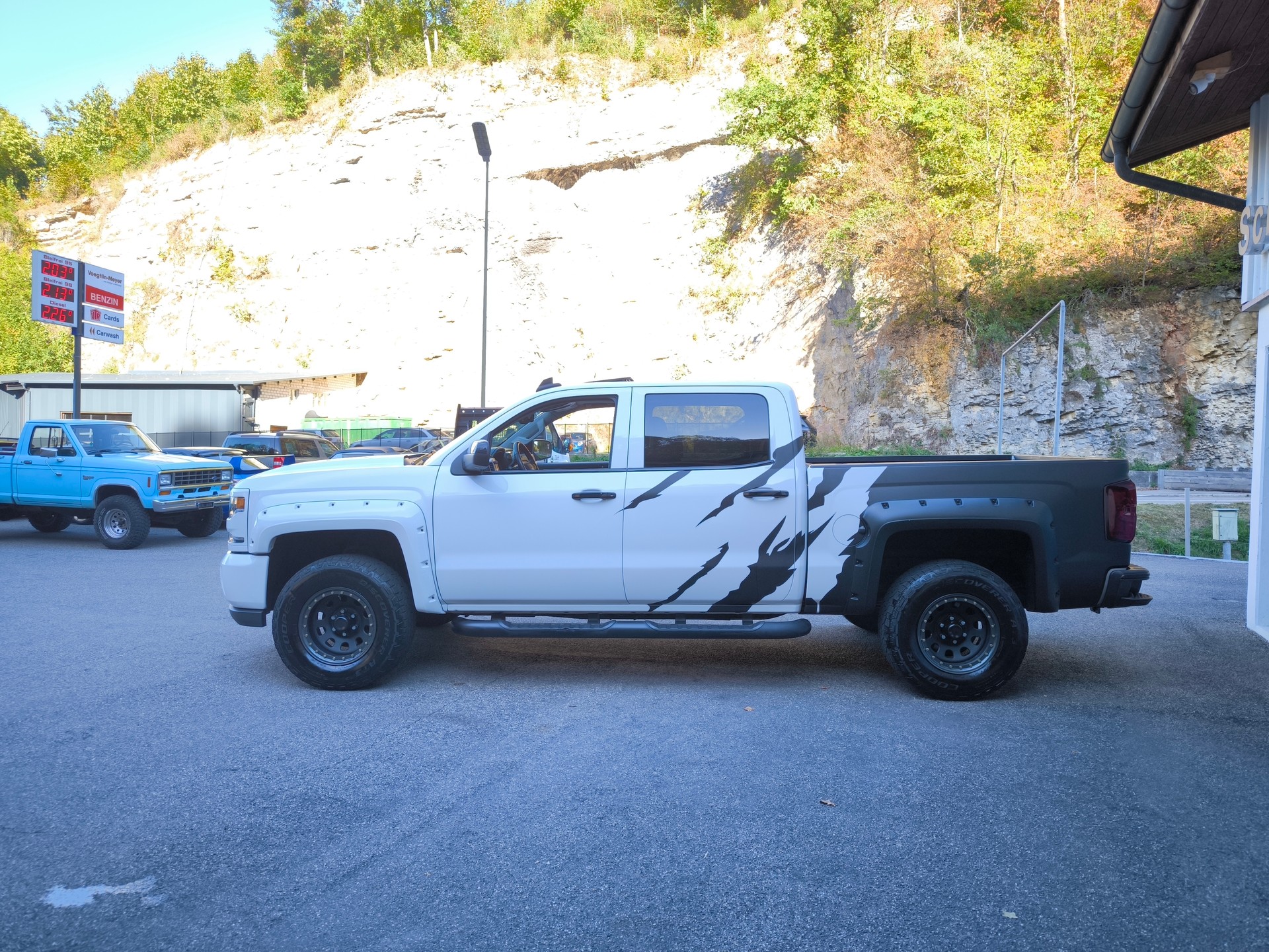 CHEVROLET Silverado 1500 Crew Cab 5.3 AWD-image-9