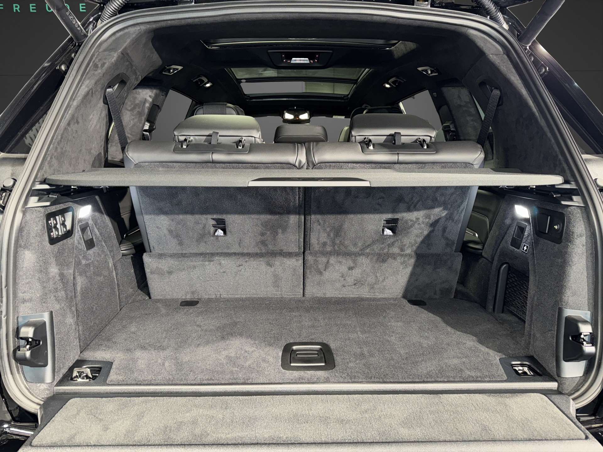 BMW X7 40i xDrive SAG-image-20