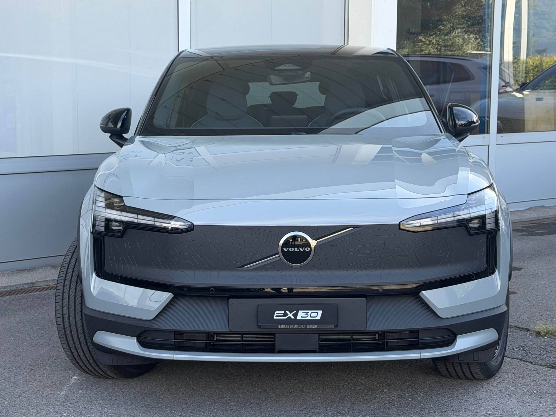 VOLVO EX30 Cross Country E60 Twin Performance AWD-image-21