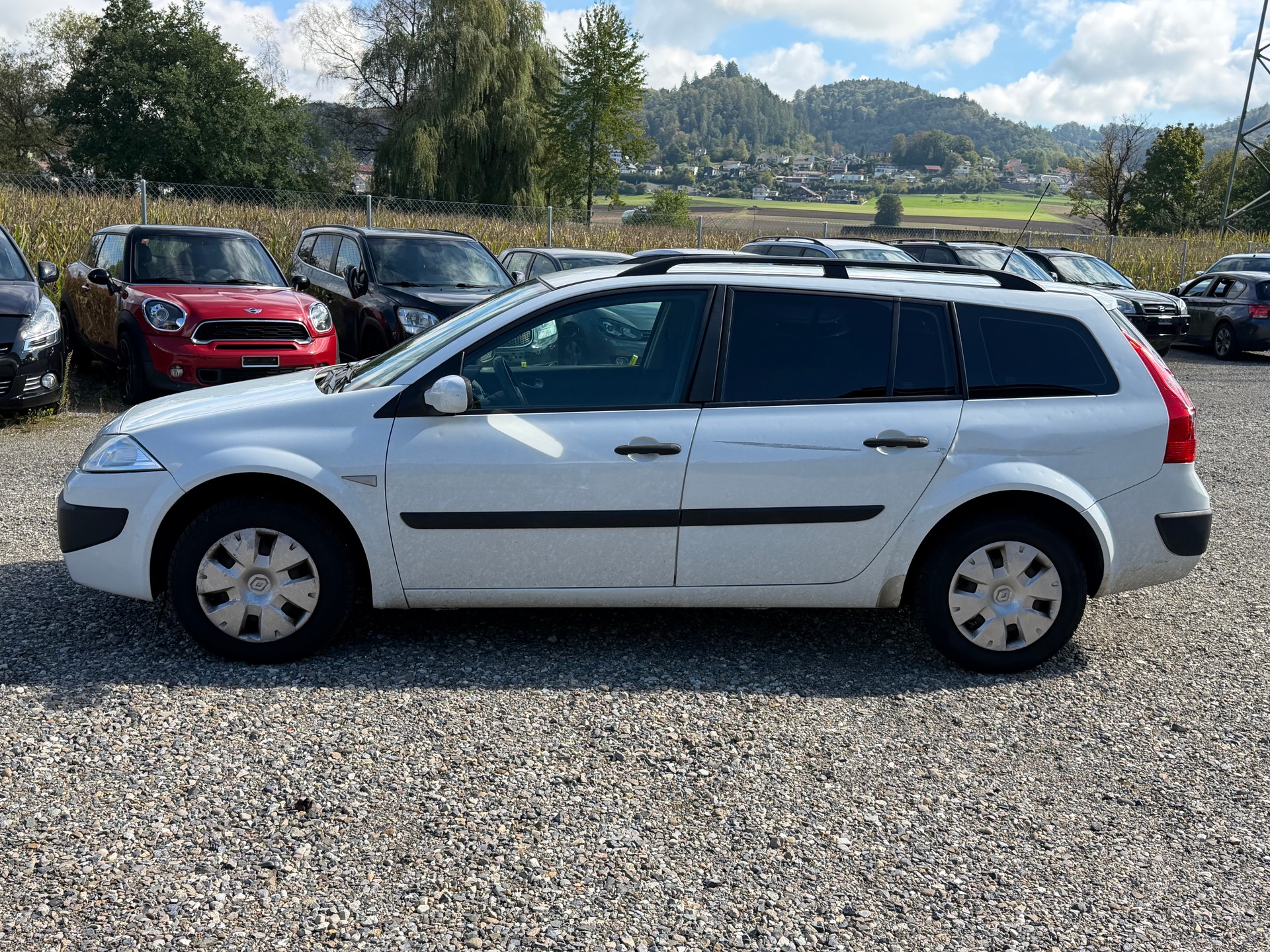 RENAULT Mégane Break 1.5 dCi Expression-image-9