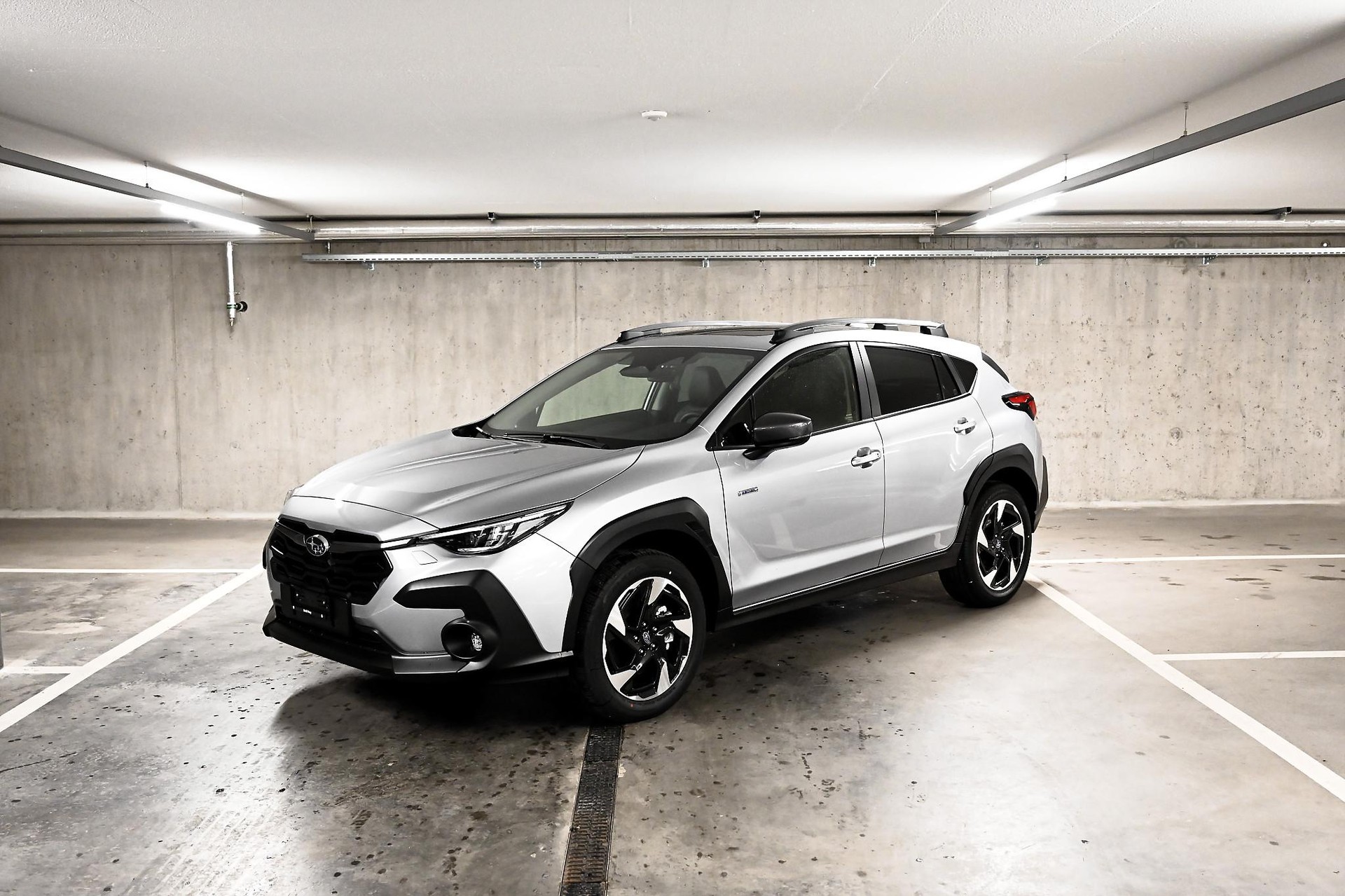 SUBARU Crosstrek 2.0i e-Boxer Luxury-image-1