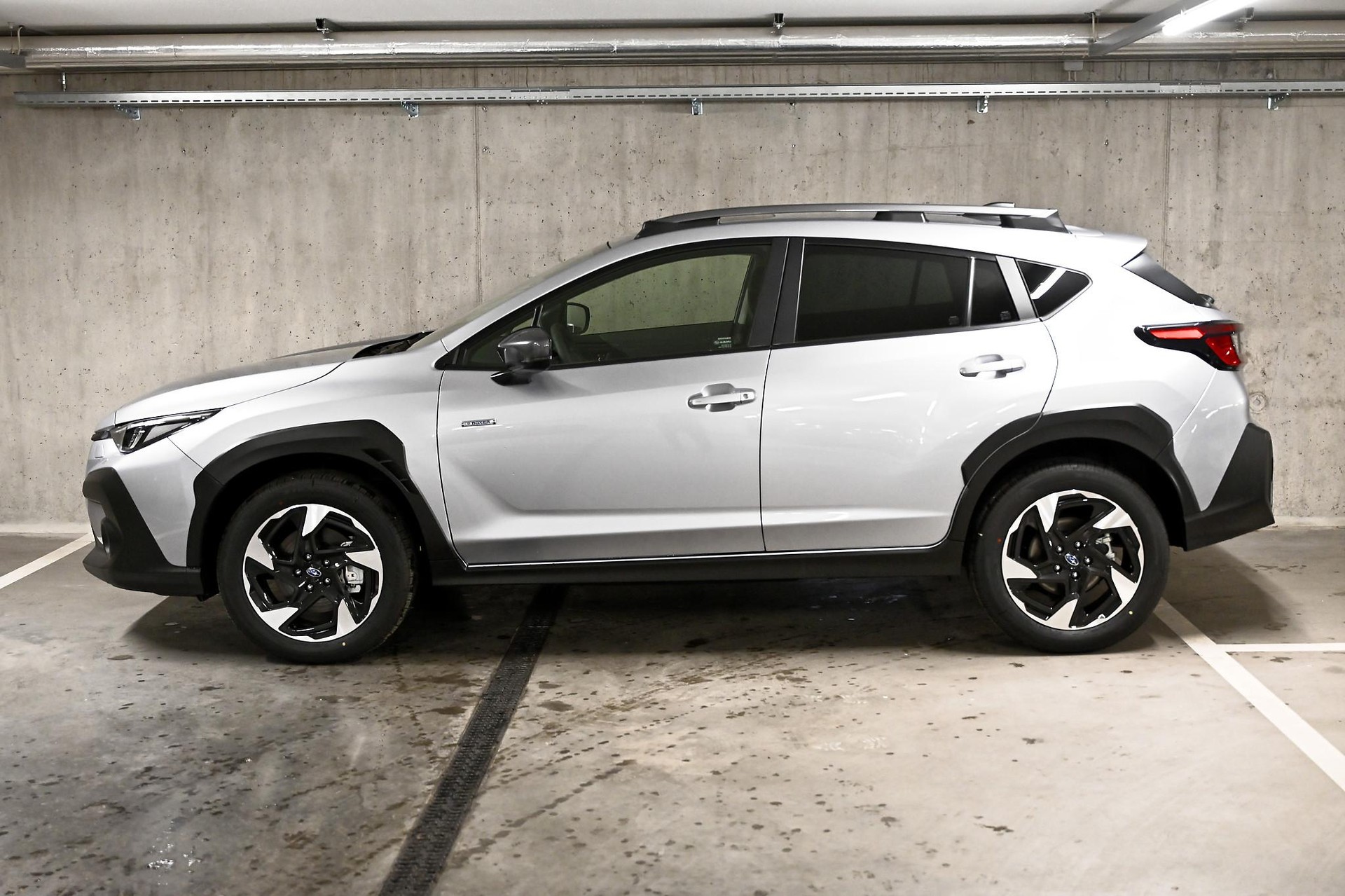 SUBARU Crosstrek 2.0i e-Boxer Luxury-image-3