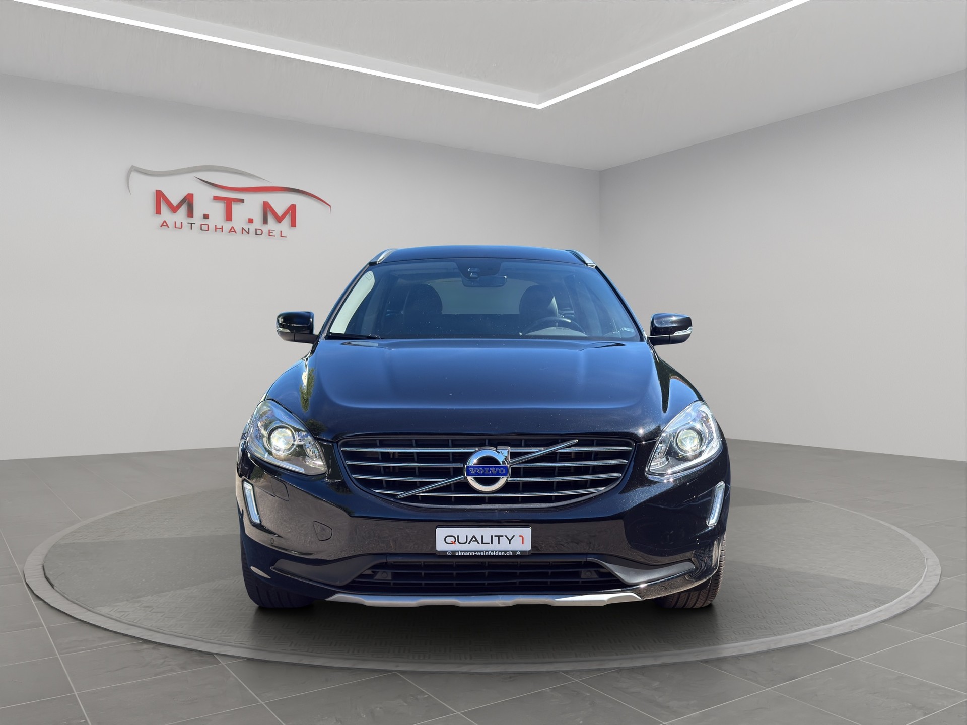 VOLVO XC60 T5 AWD Summum Geartronic-image-2