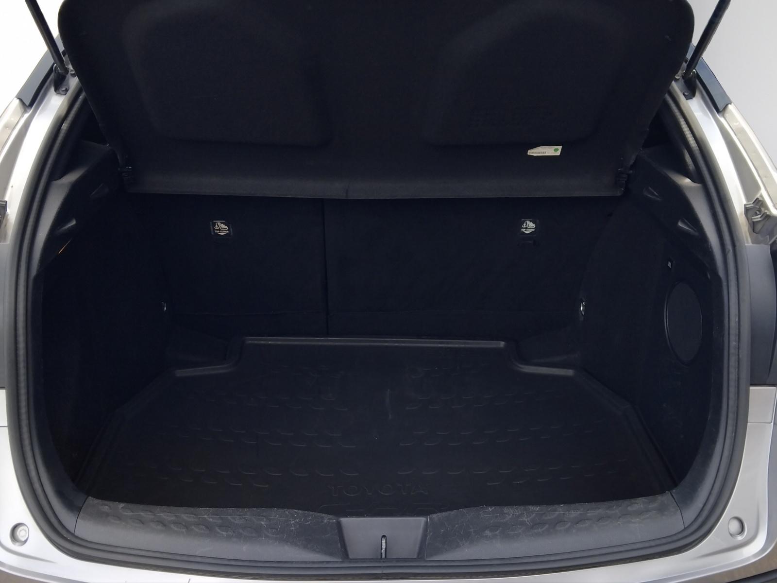 TOYOTA C-HR 1.8 VVTi HSD Style-image-12