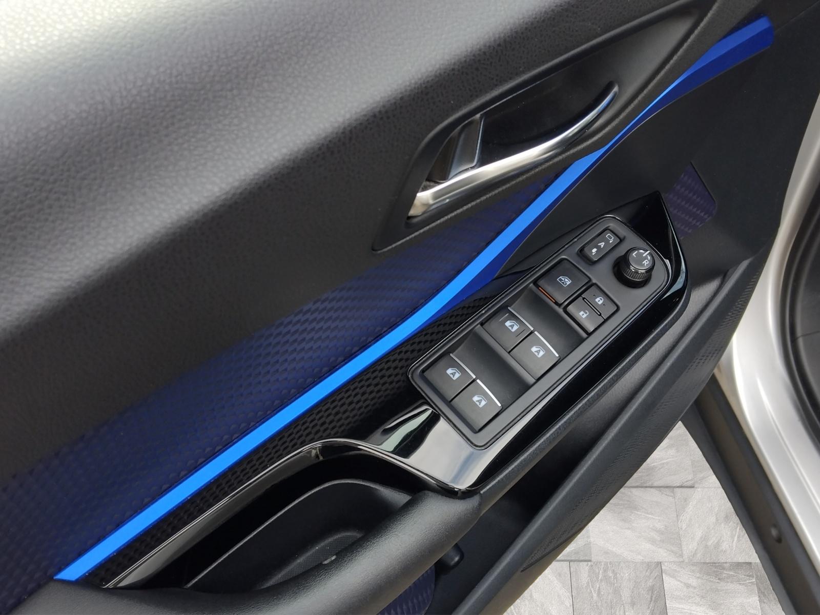 TOYOTA C-HR 1.8 VVTi HSD Style-image-9