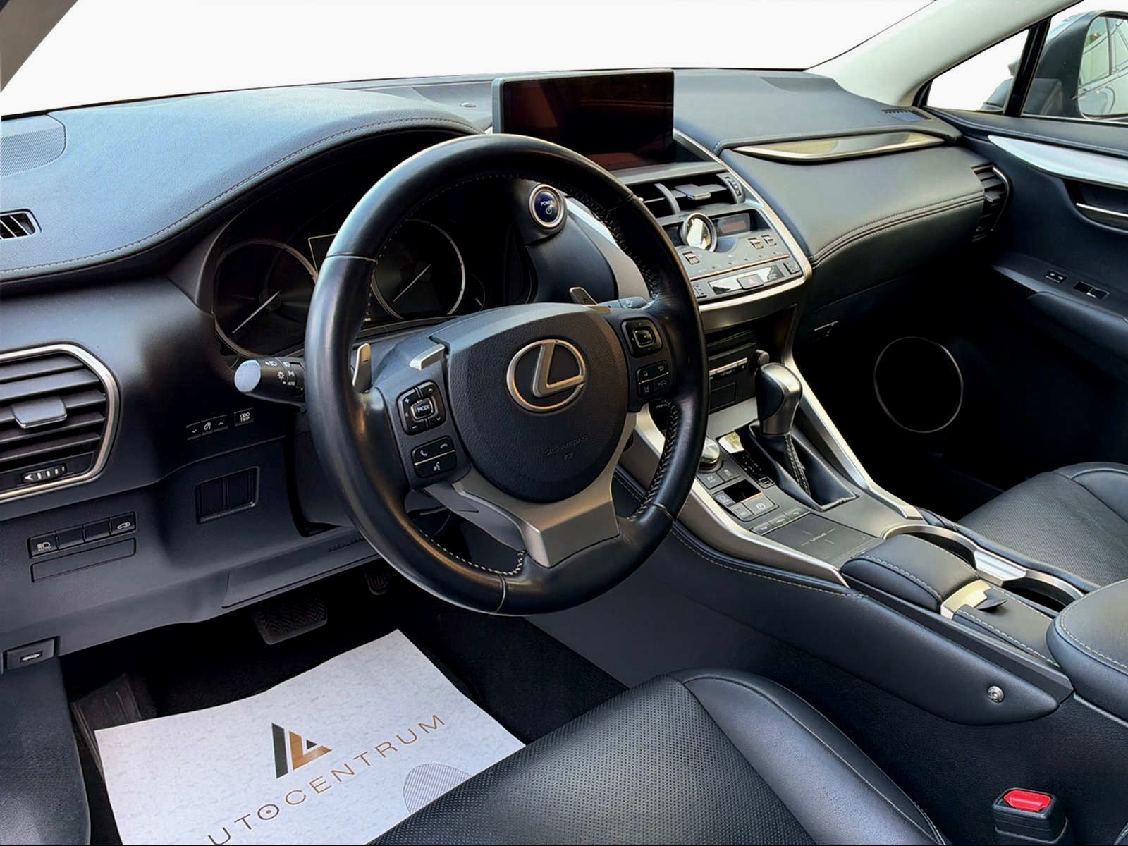 LEXUS NX 300h Excellence E-Four Automatic-image-1