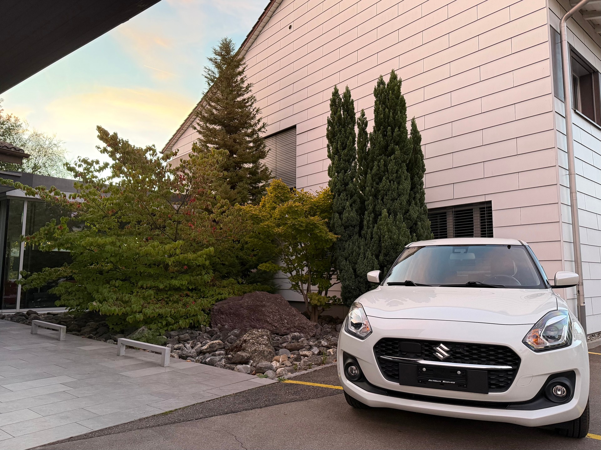 SUZUKI Swift 1.2 Compact Top 4x4 *Top-Ausstattung*aus 1. Hand*Servicegepflegt*-image-14