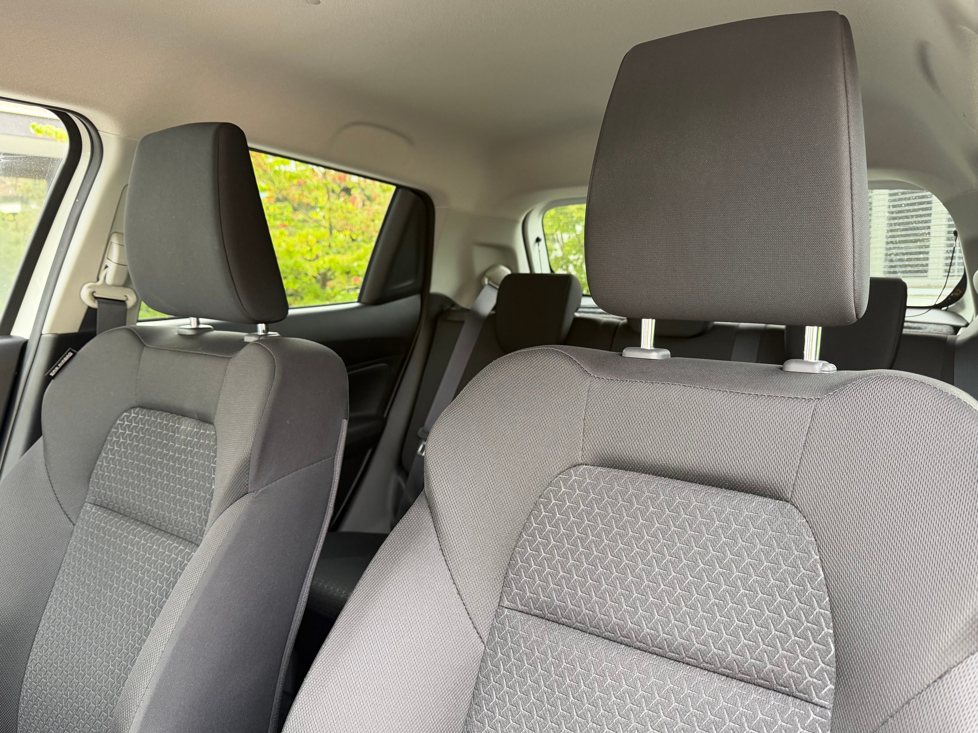 SUZUKI Swift 1.2 Compact Top 4x4 *Top-Ausstattung*aus 1. Hand*Servicegepflegt*-image-7