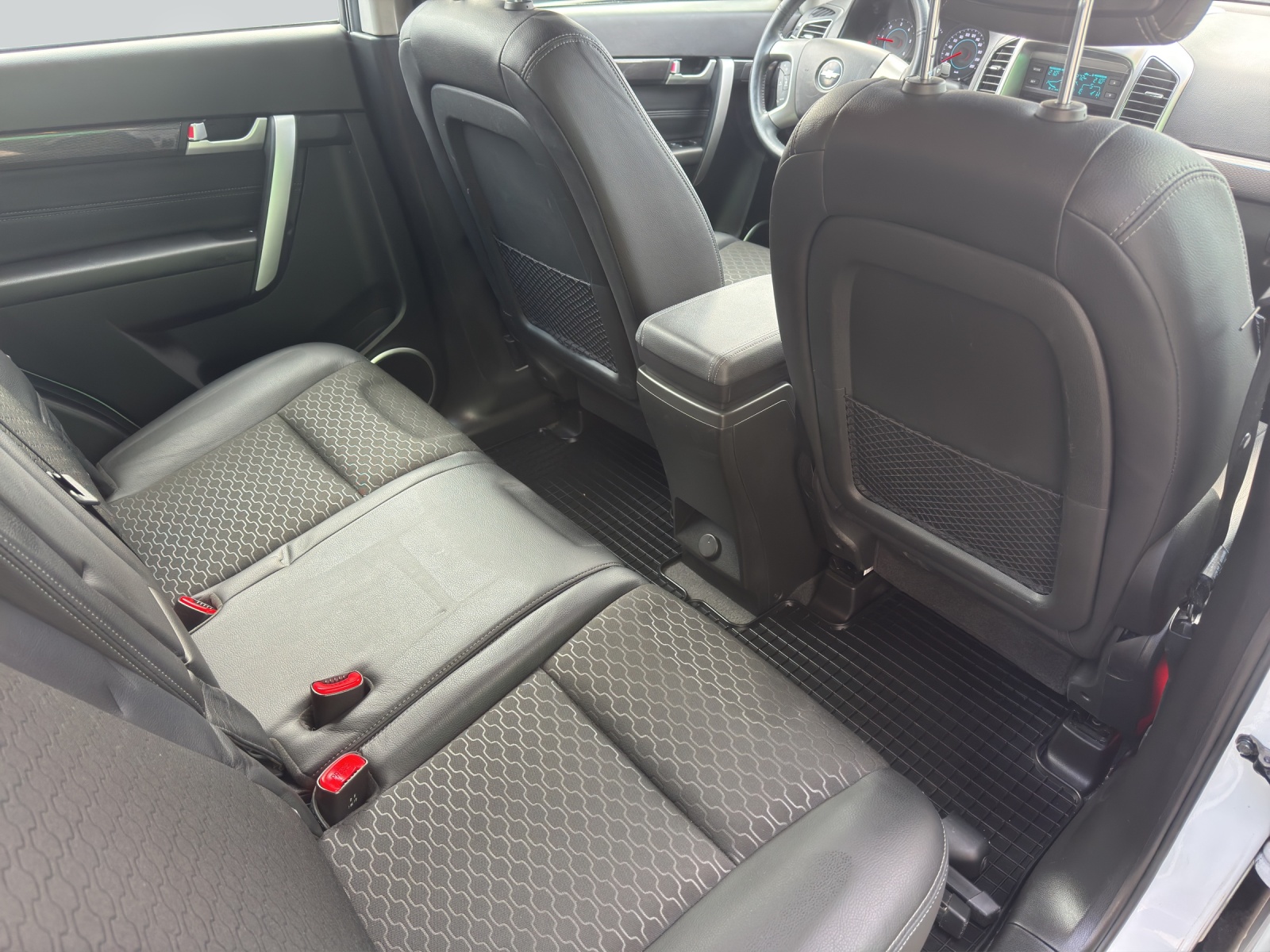 CHEVROLET Captiva 2.2 VCDi LTZ 4WD Automatic-image-9