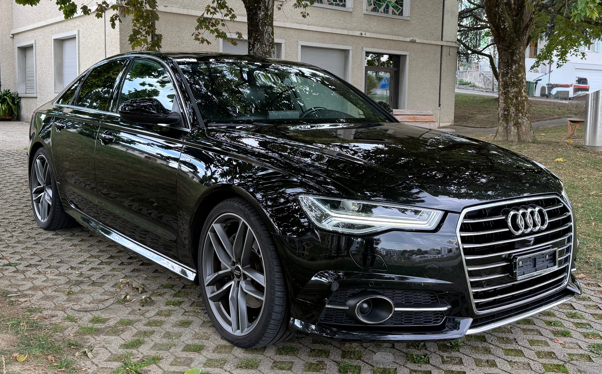 AUDI A6 Limousine 3.0 TDI V6 quattro S-tronic-image-0