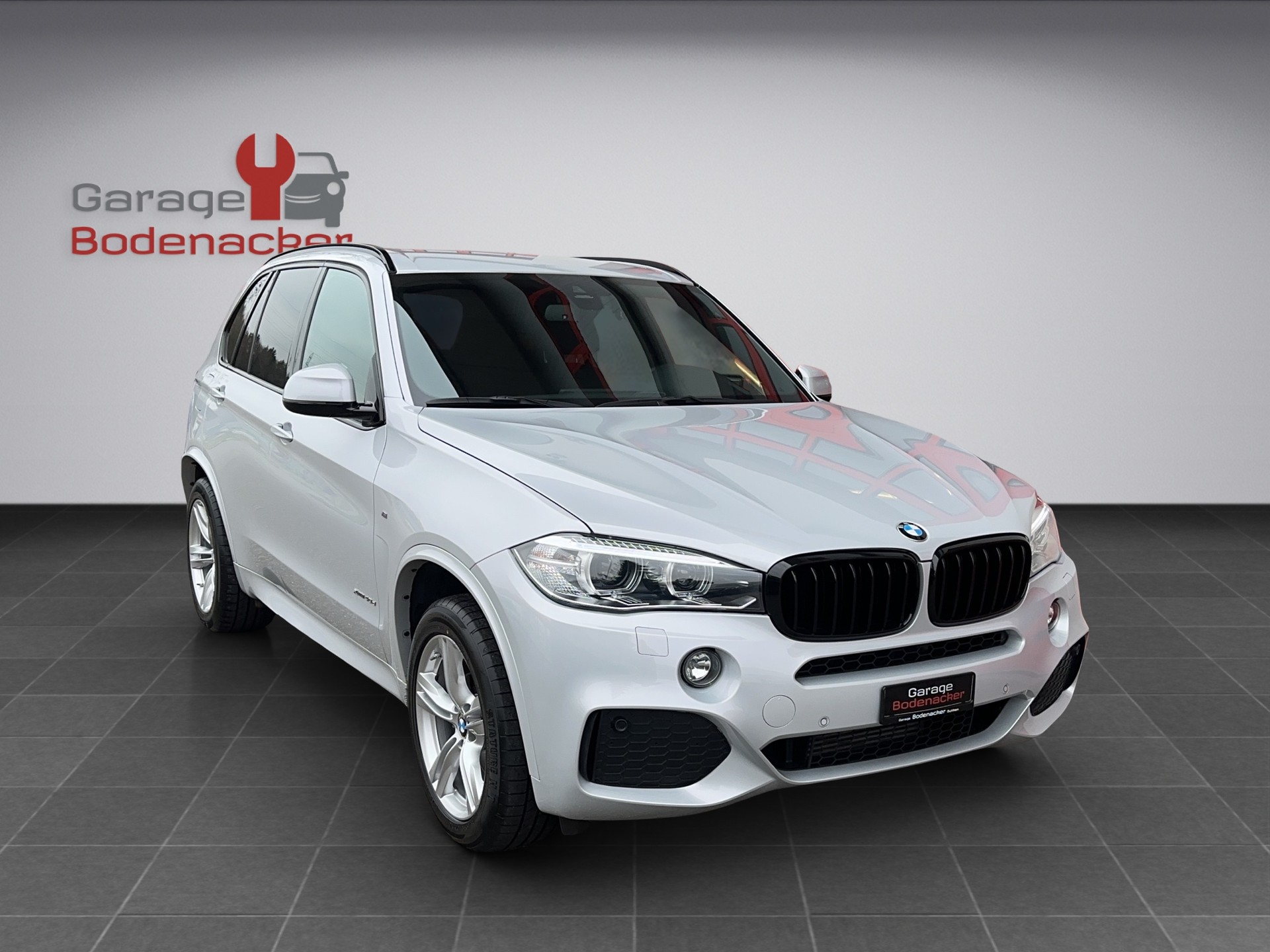 BMW X5 xDrive 40d Steptronic * 313PS * M Sport Paket *-image-4