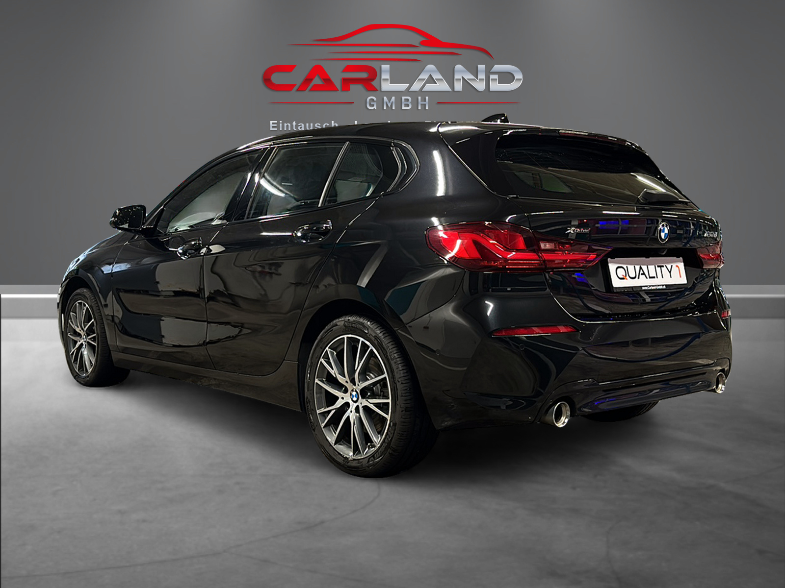 BMW 120d xDrive Steptronic Sport Line-image-2