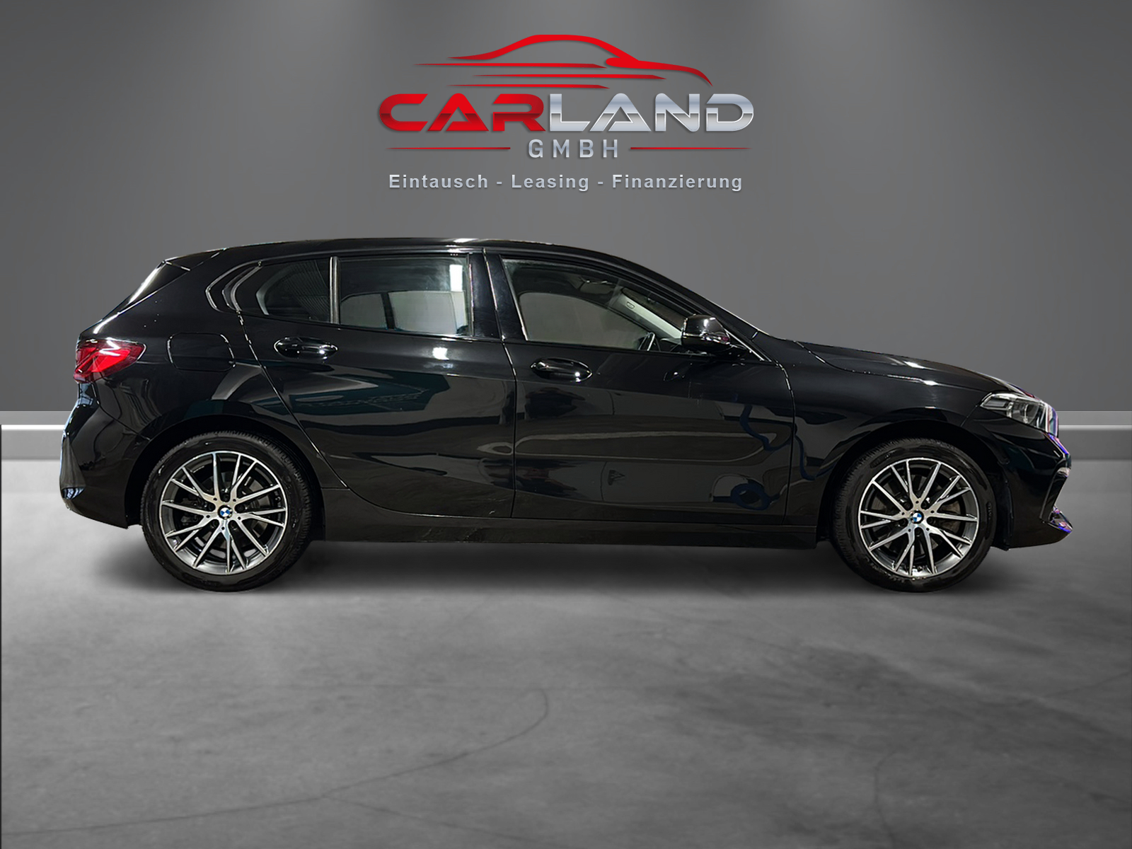 BMW 120d xDrive Steptronic Sport Line-image-5